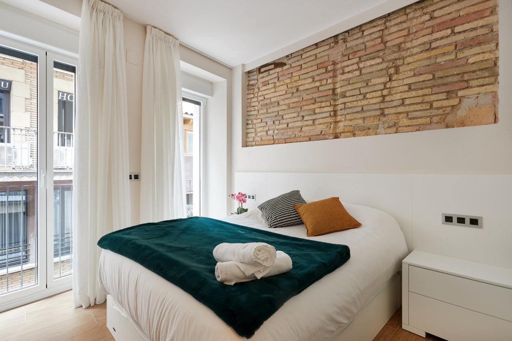 Apartamento Tuapartamento - Boutique Plaza Del Castillo 29 *