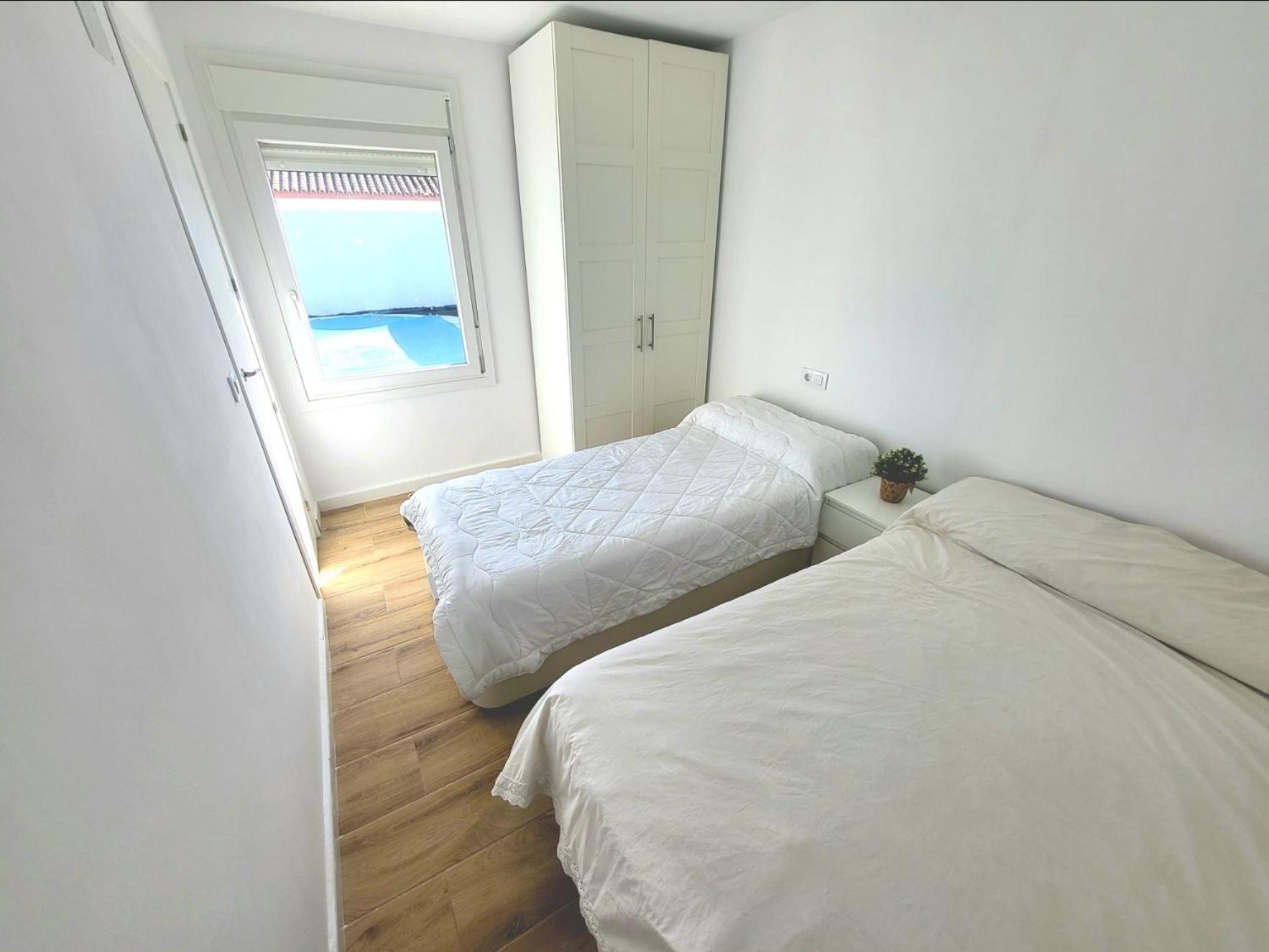 Apartamento Casa En Zahora Con Piscina