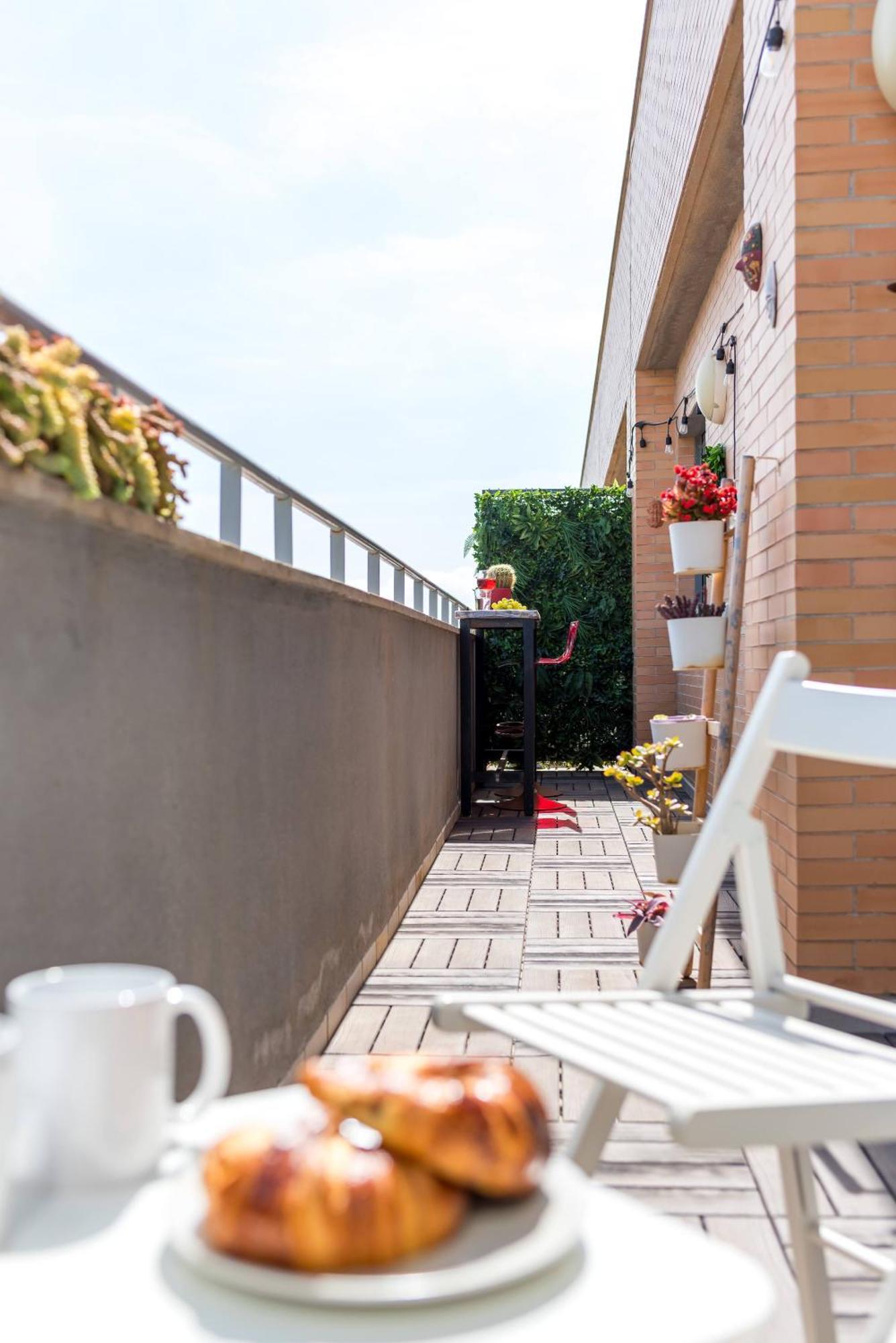 Apartamento ático Con Terraza Y Vistas, Parking Gratuito *