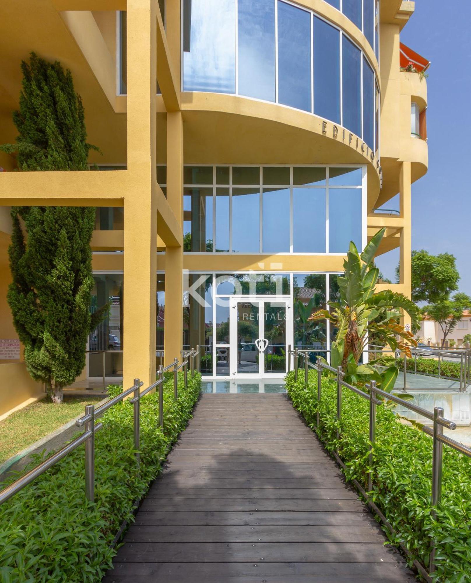 Bright&modern In Pacos Koti Fuengirola