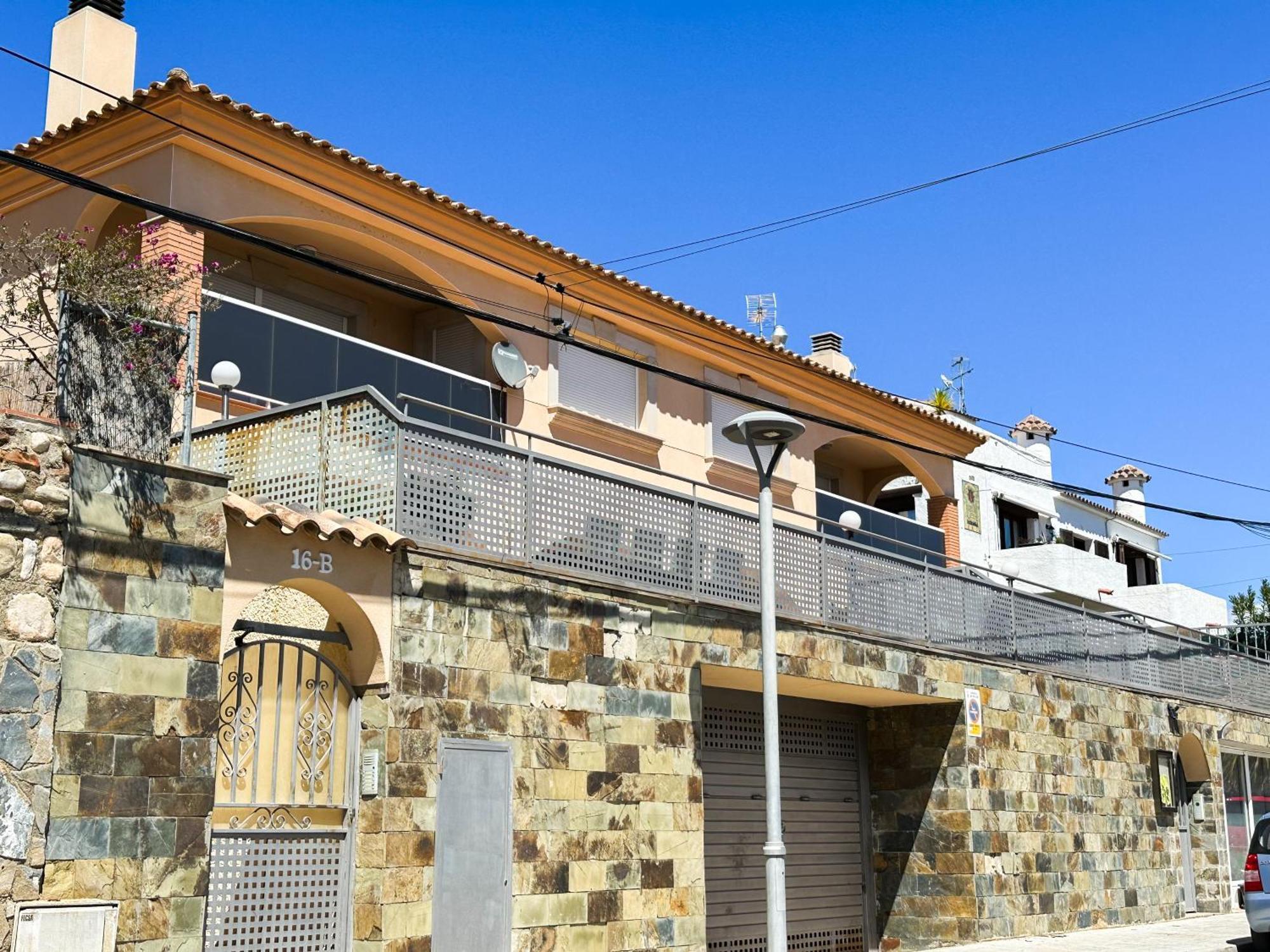 Apartment Acogedor Apartamento Cerca De La Playa Wifi Y Parking *