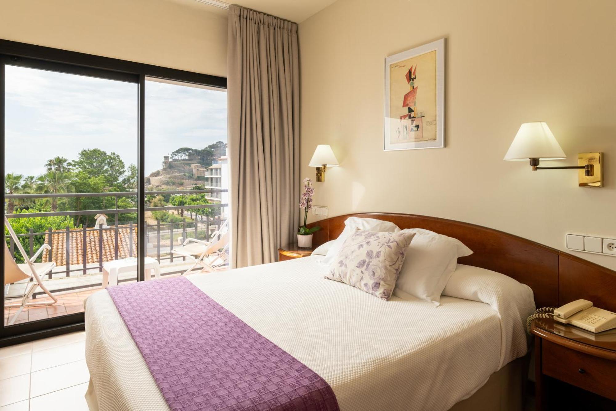 Avenida Hotel 2*