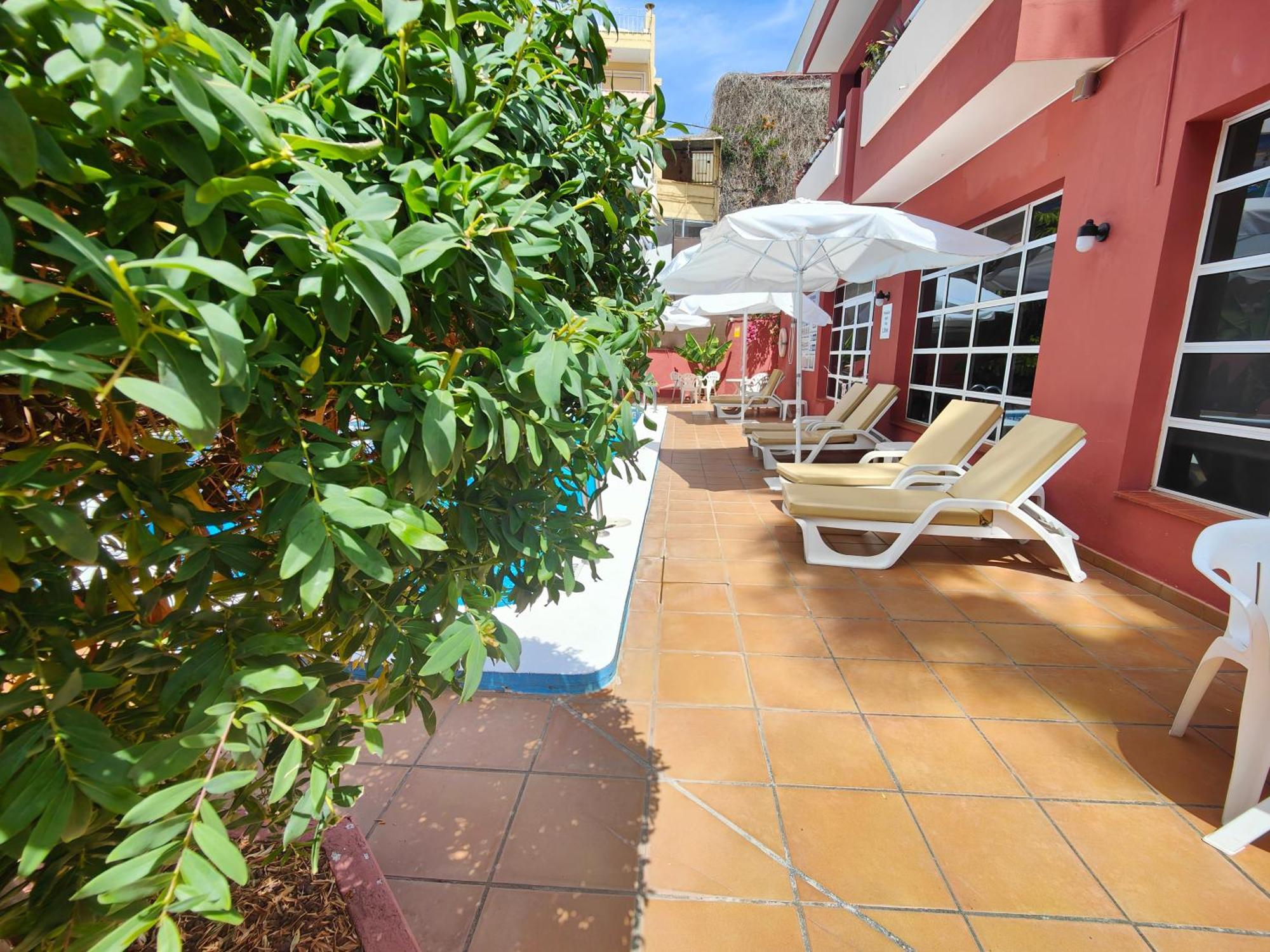 Oyo Don Cándido Hotel *