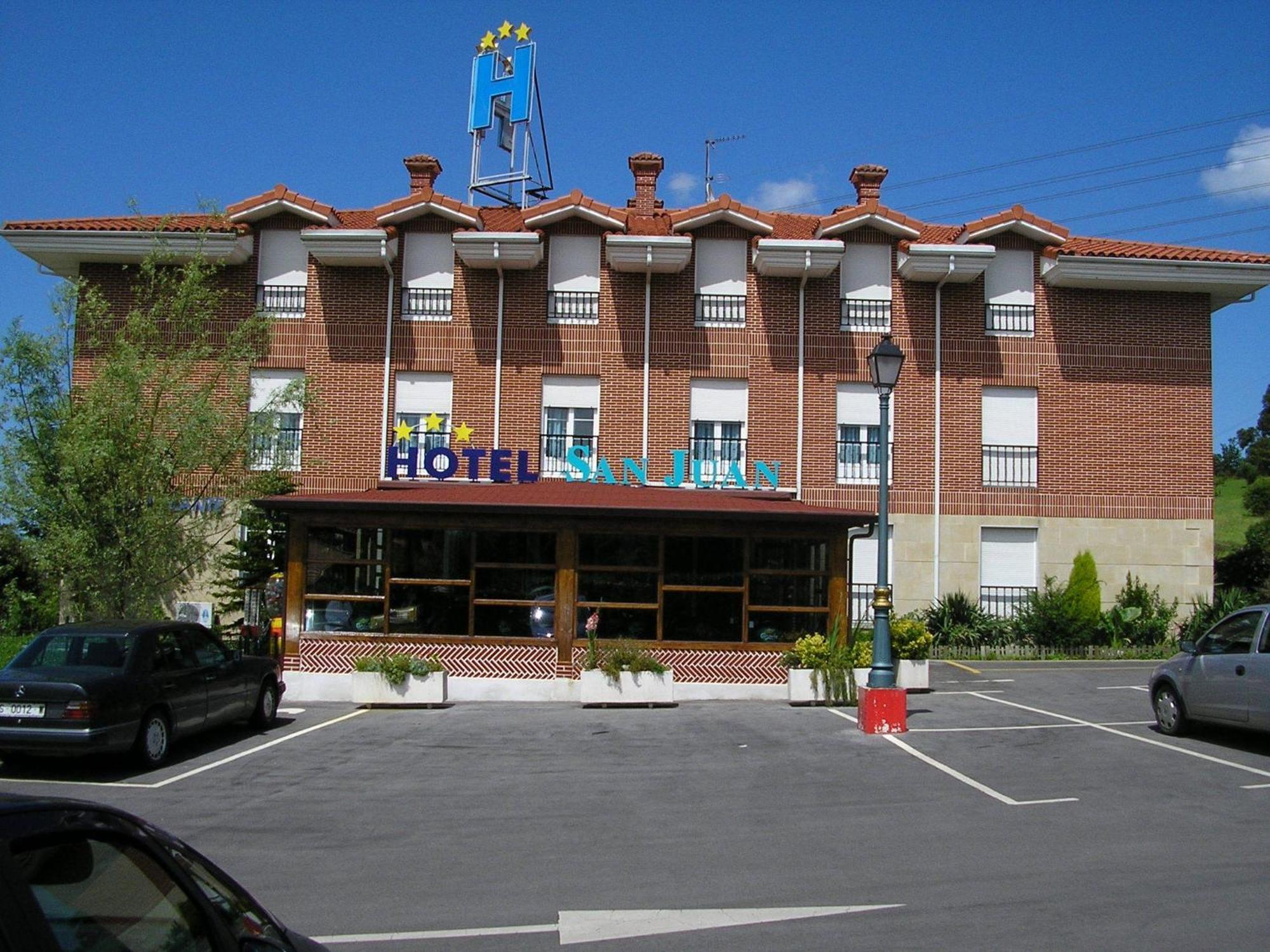 Hotel San Juan 3*
