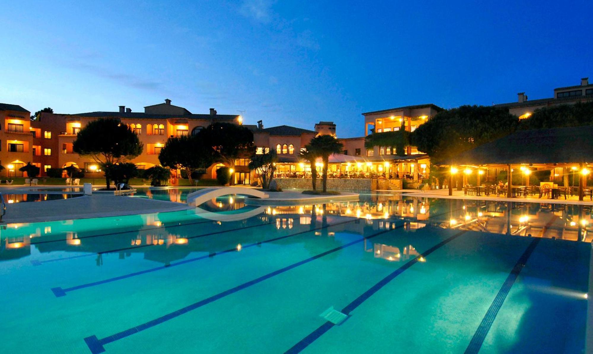 Hotel La Costa Golf&beach 4*