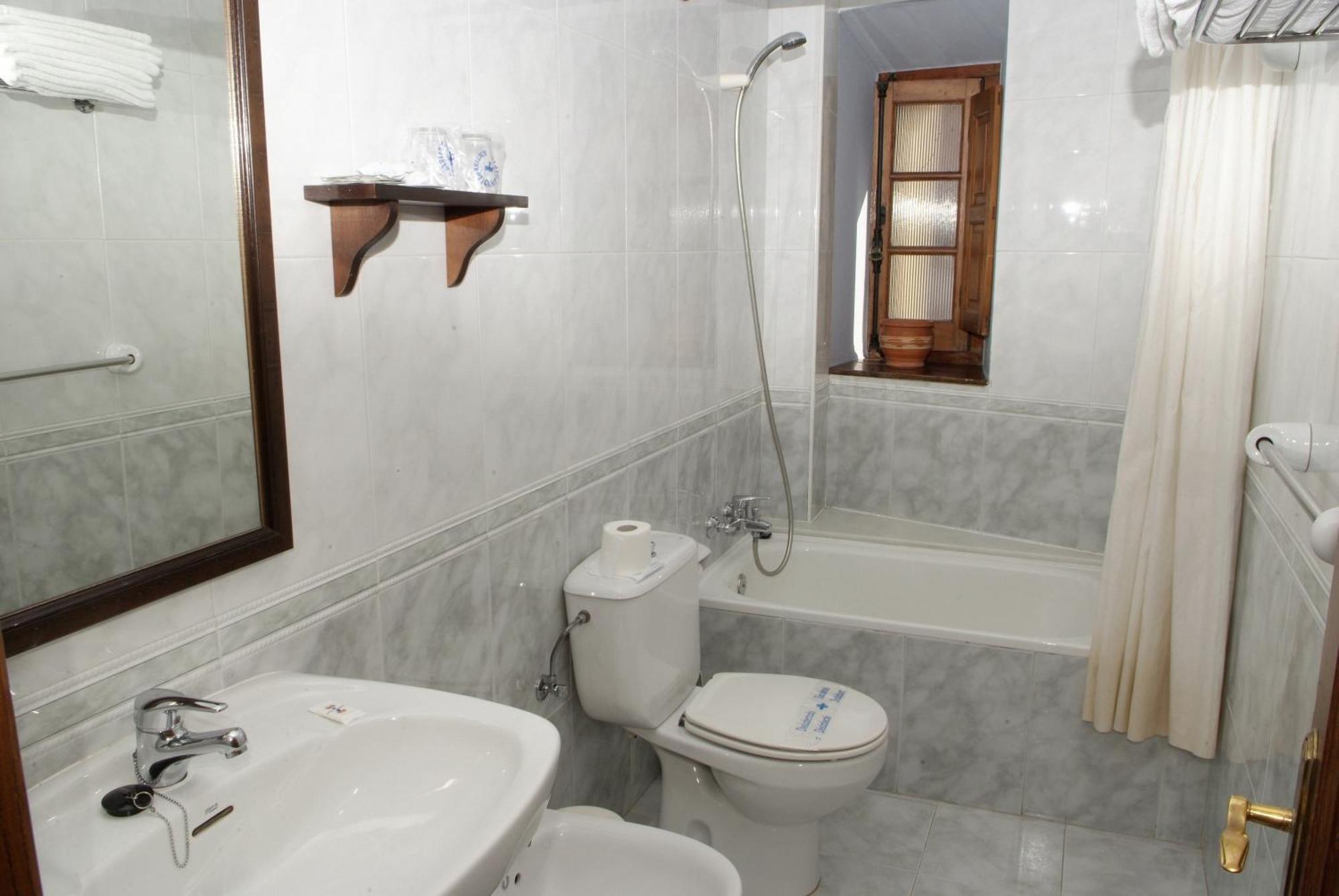 Hotel Casa España 2*