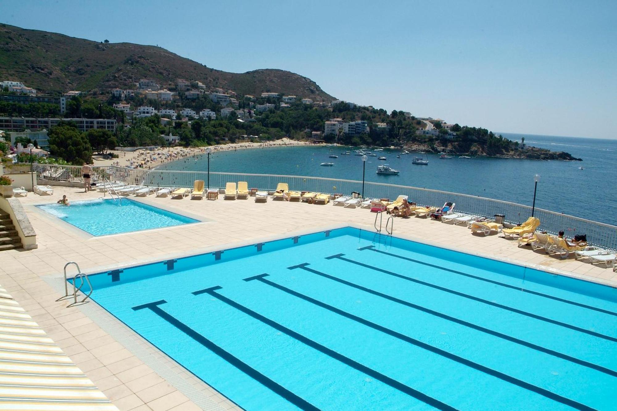 Almadraba Park