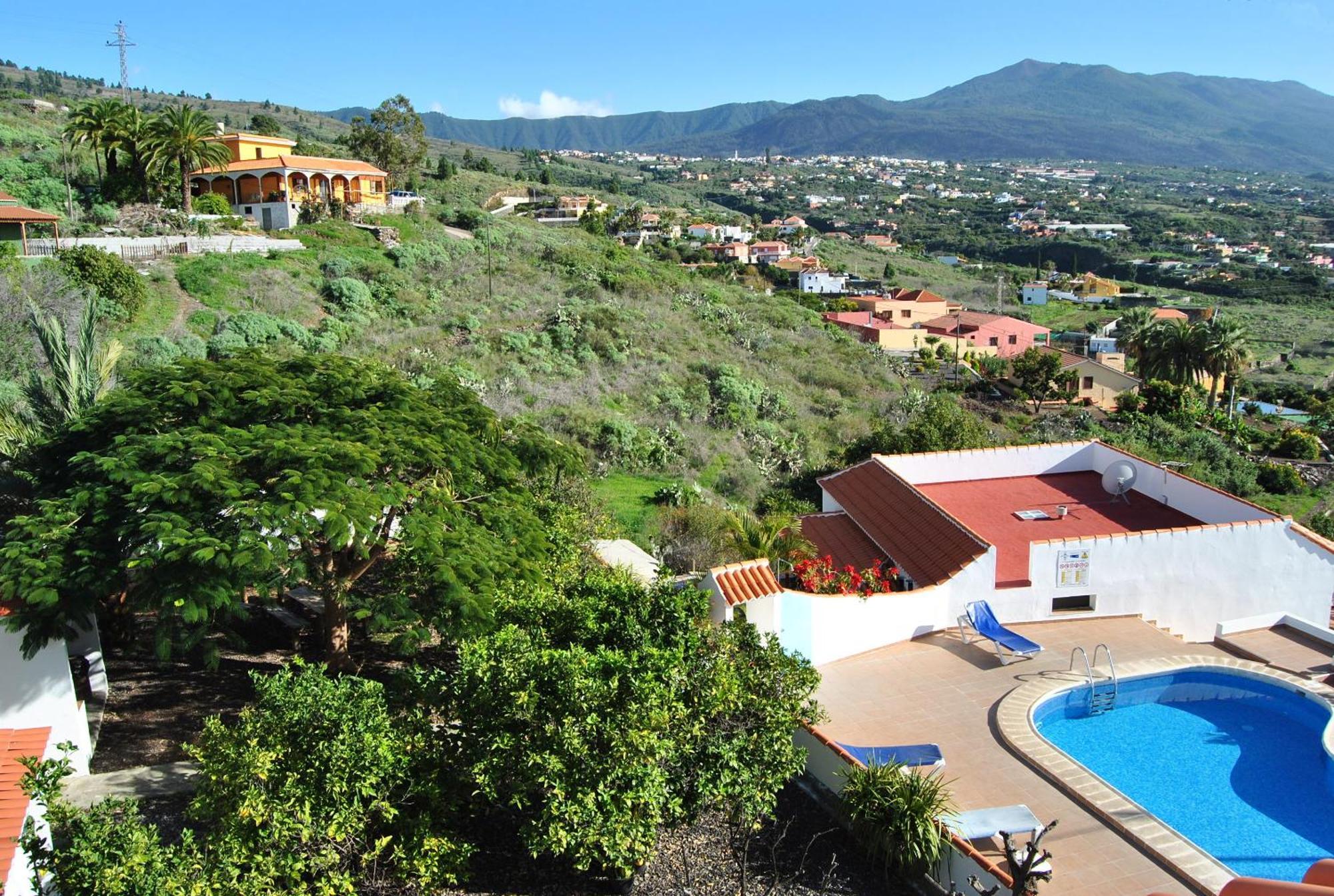 Apartment Casitas Rosheli