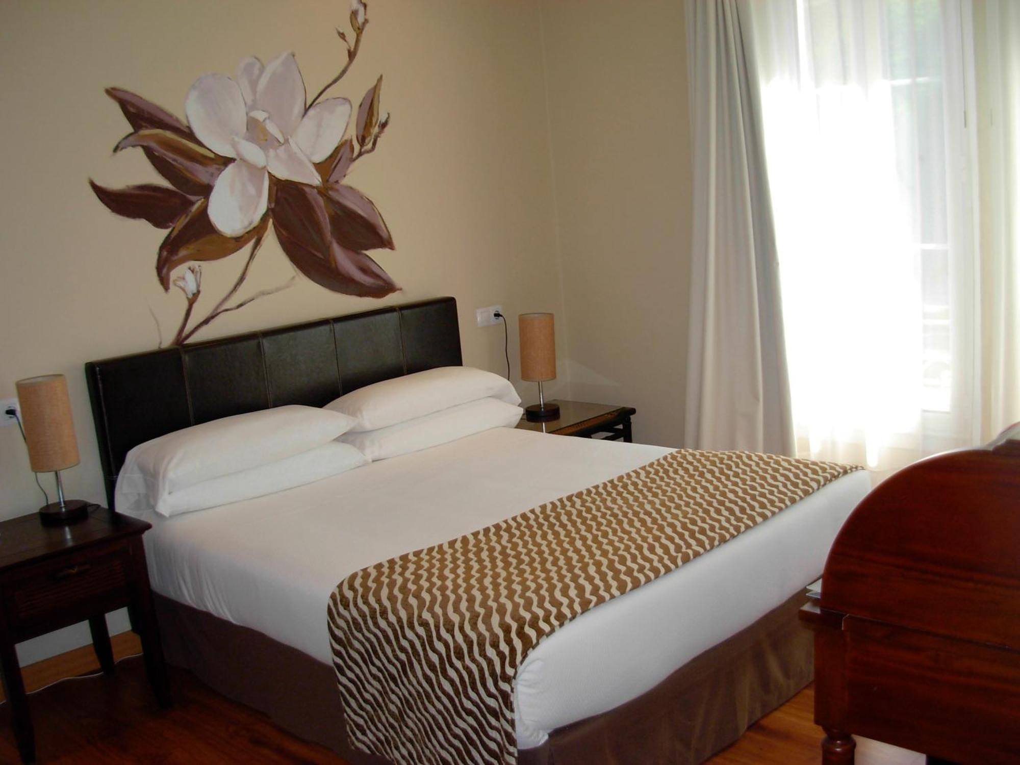 Hotel Hotel El Jardin De Eugenia
