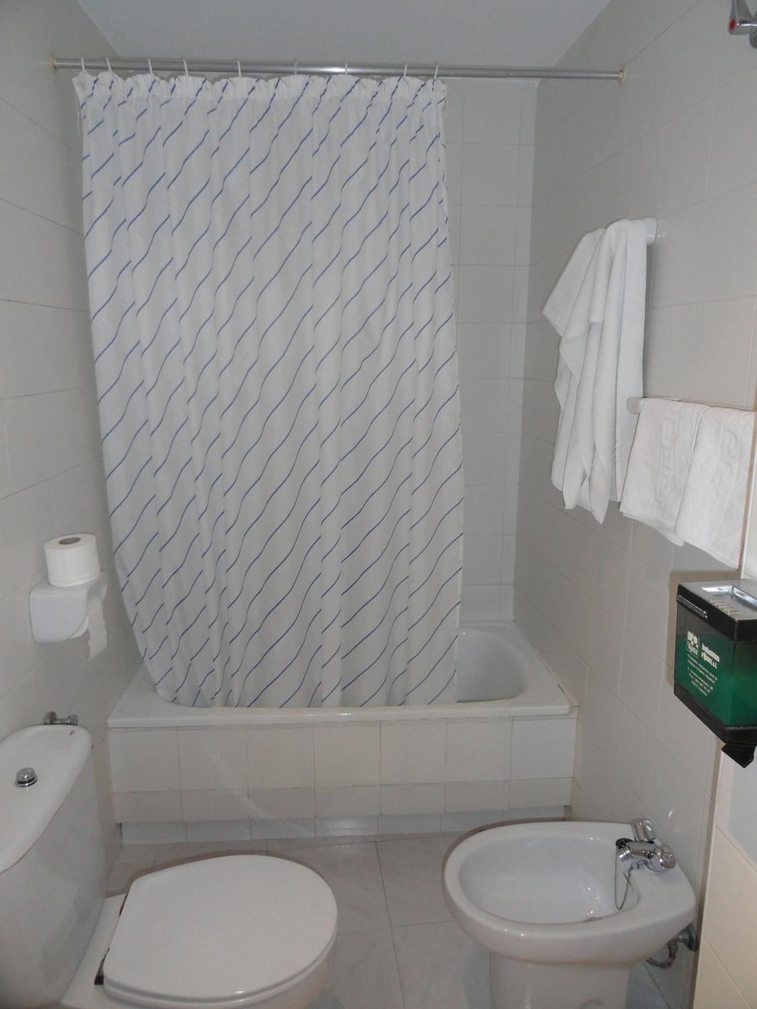 Hotel El Coloso 2*