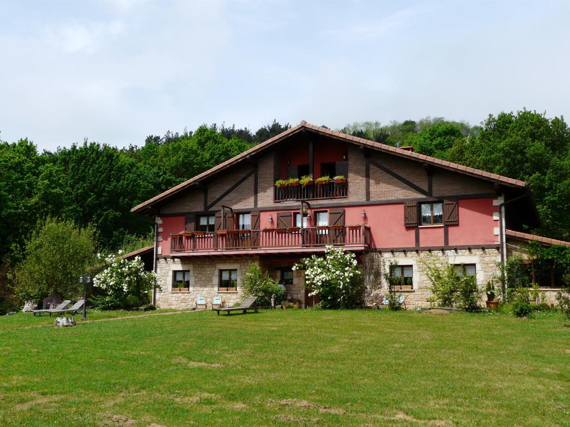 Country house Haritzpe *