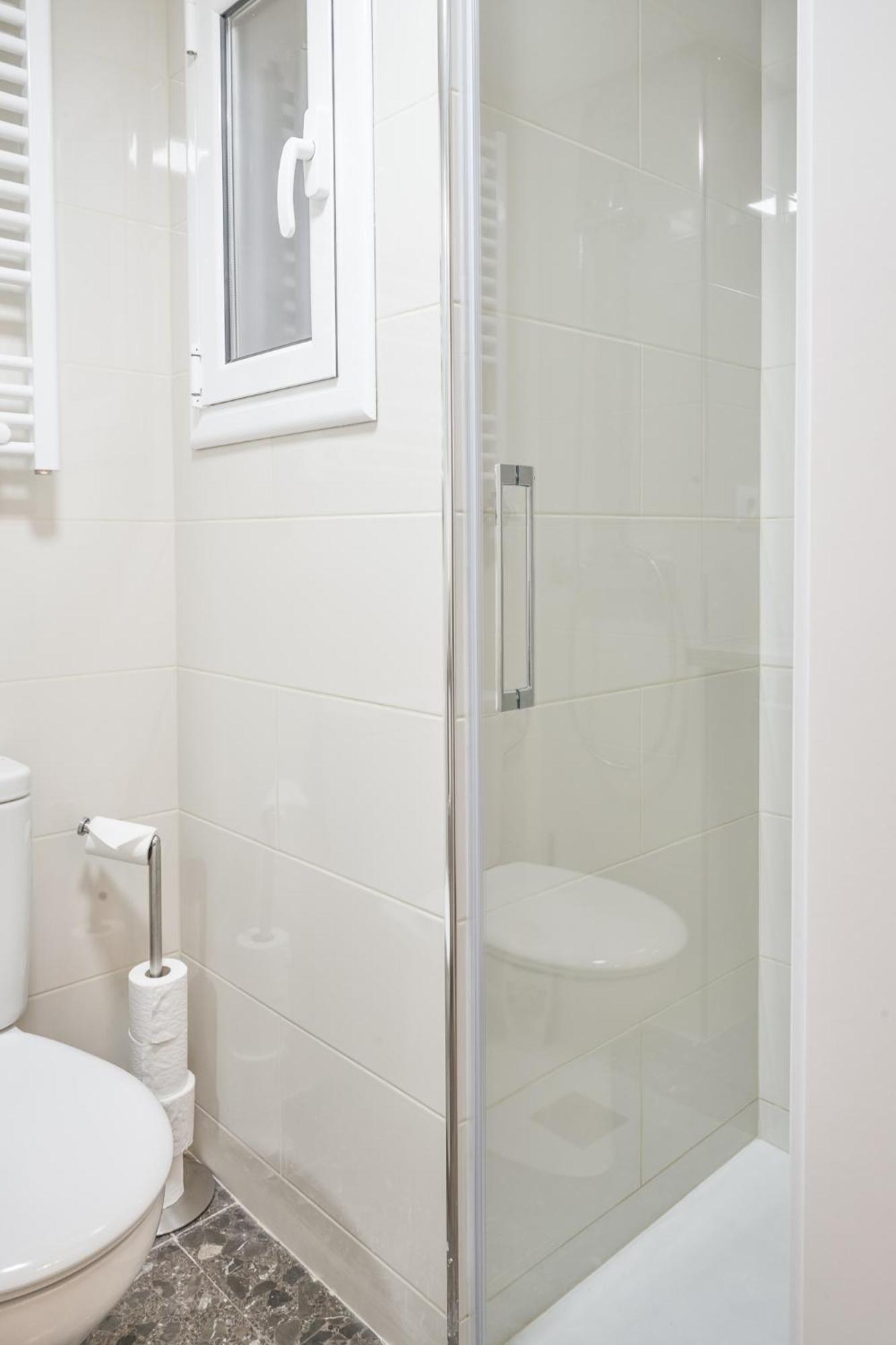 Apartment Family-Friendly Home In Central Barcelona 4Bdr Barcelona