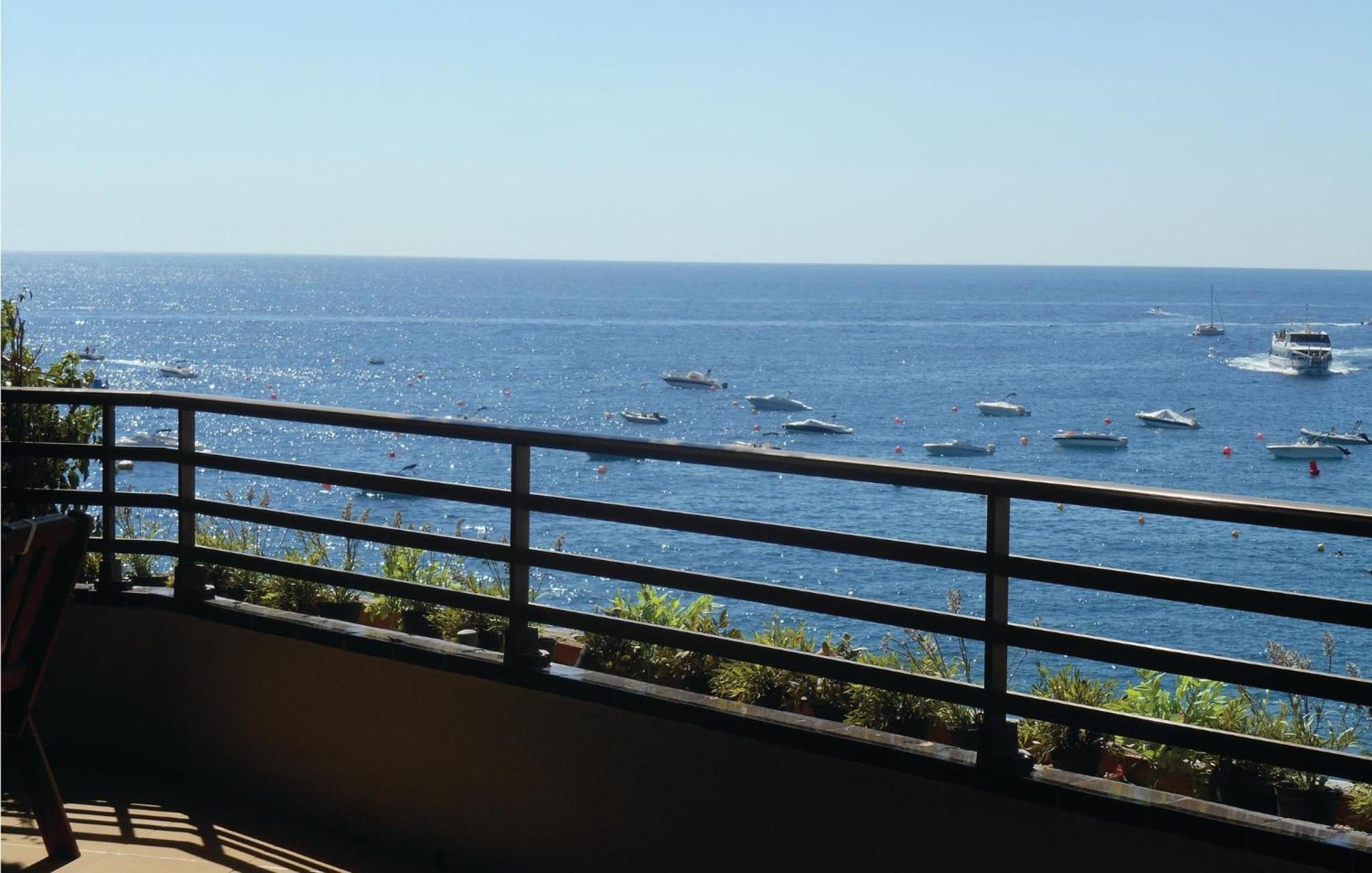 Apartamento 3 Bedroom Gorgeous In Tossa de Mar