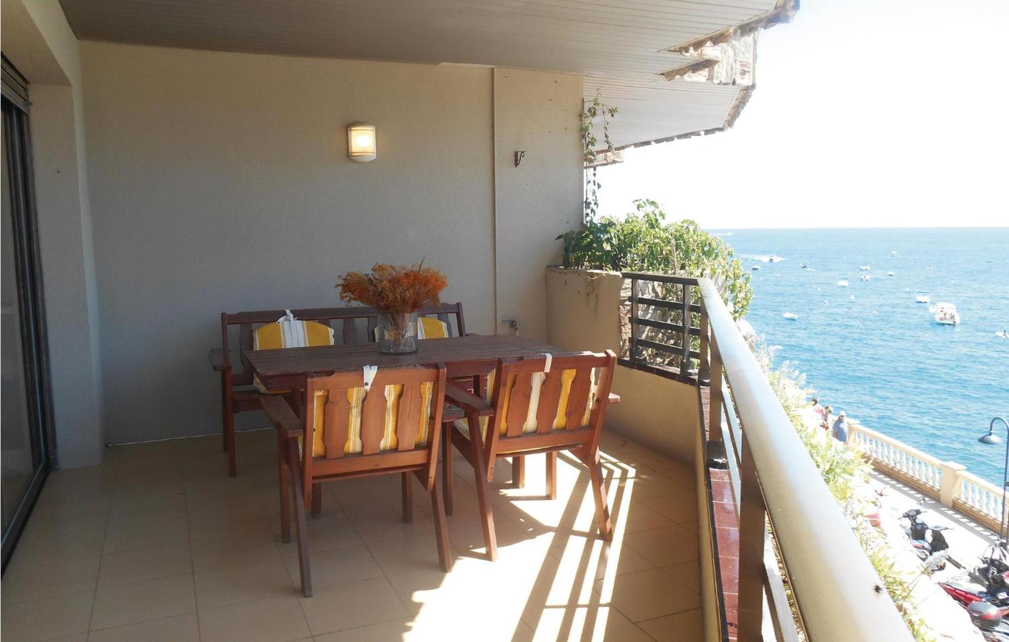 3 Bedroom Gorgeous In Tossa de Mar