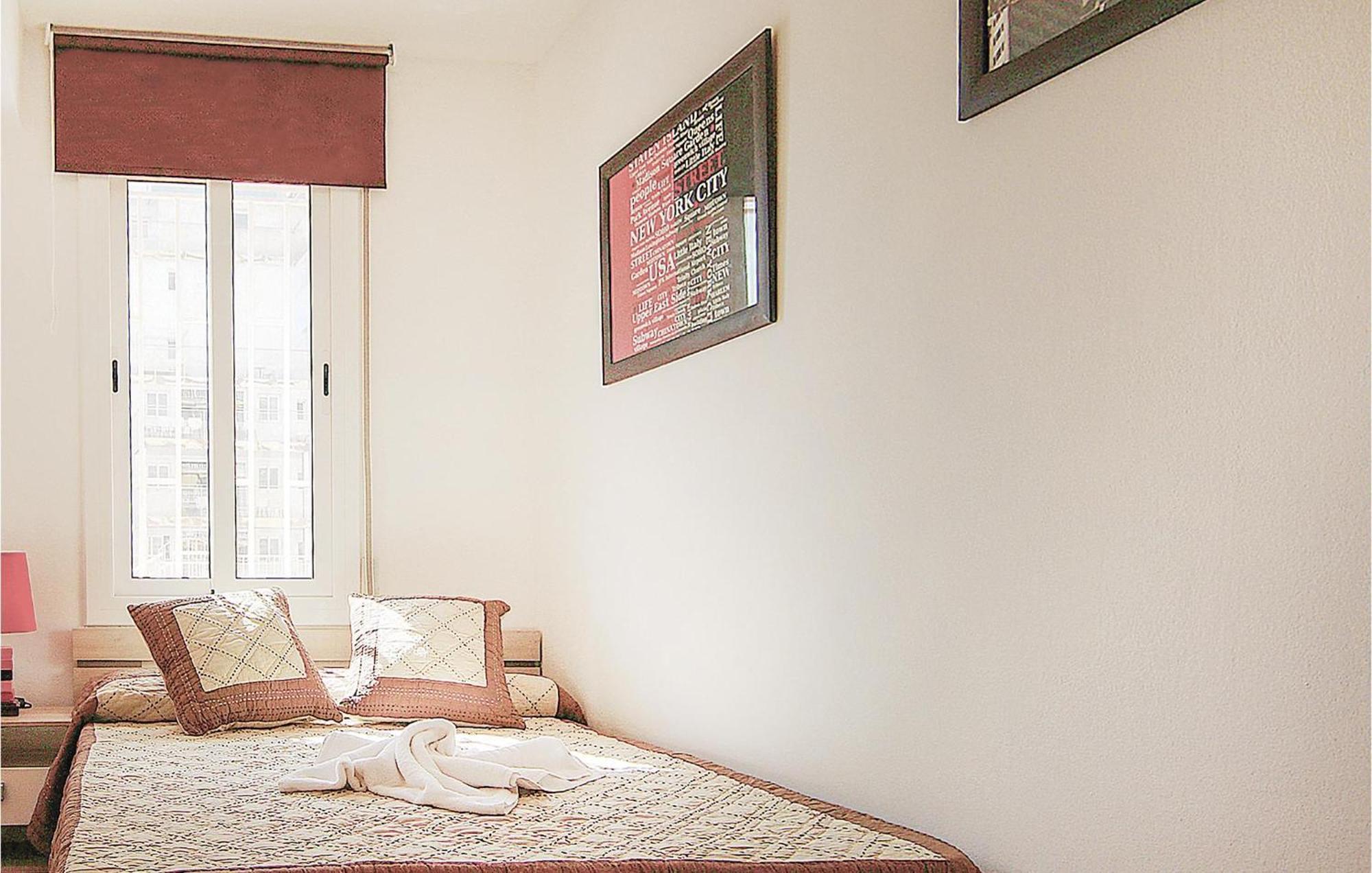 Apartamento 3 Bedroom Cozy In *