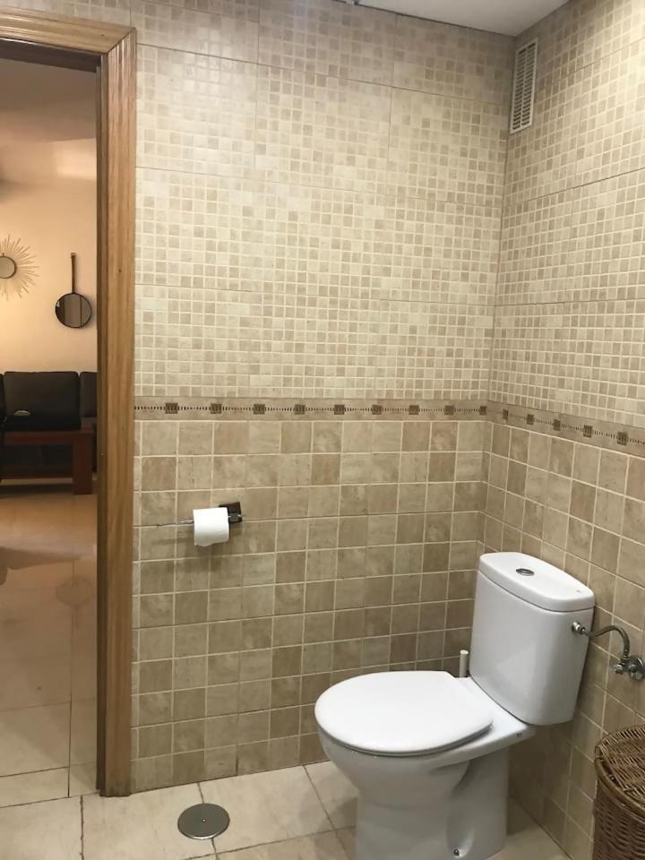 Apartamento Espectacular Residencial En 1a Linea Con Piscina. *