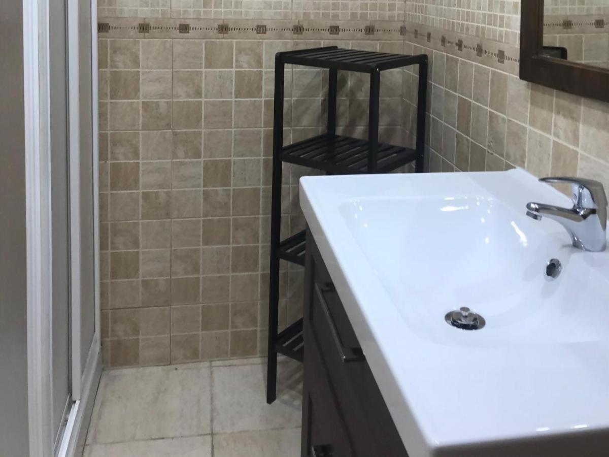 Apartamento Espectacular Residencial En 1a Linea Con Piscina. Benajarafe