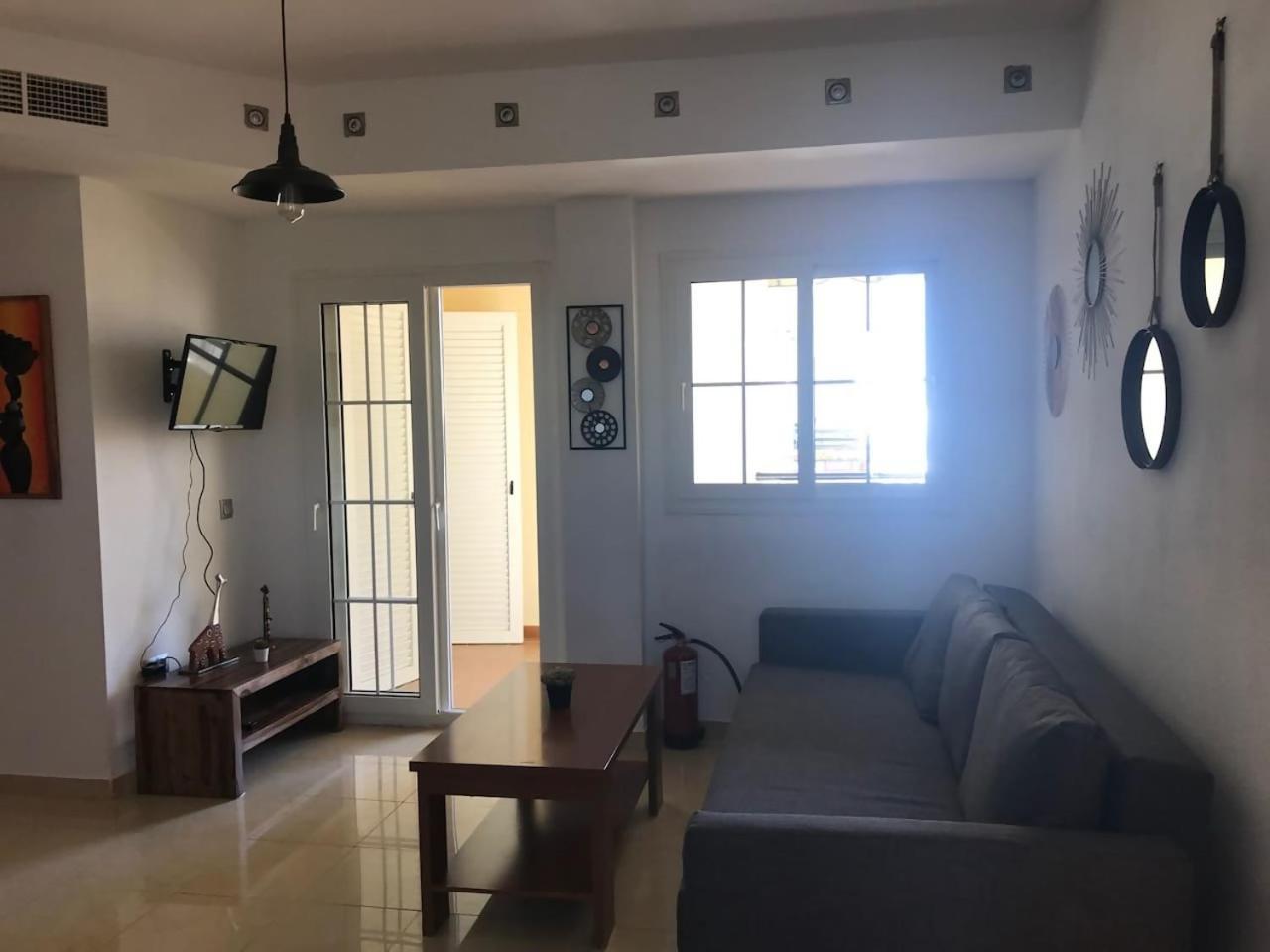 Apartamento Espectacular Residencial En 1a Linea Con Piscina. *