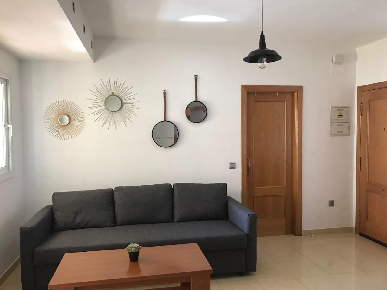 Apartamento Espectacular Residencial En 1a Linea Con Piscina. *