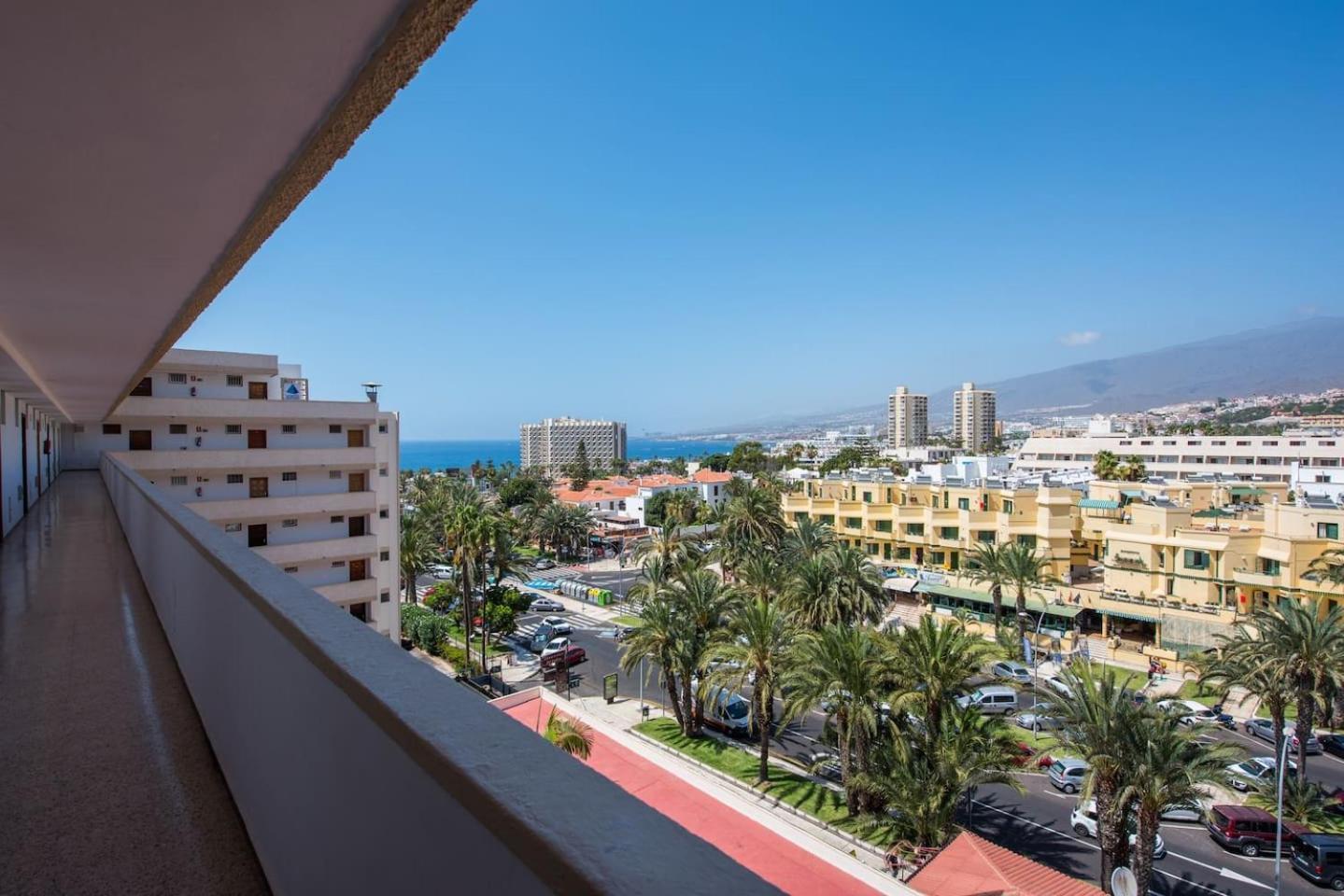 Apartamento 733 Wonderful In Lasamericas! Wi-fi Free! *