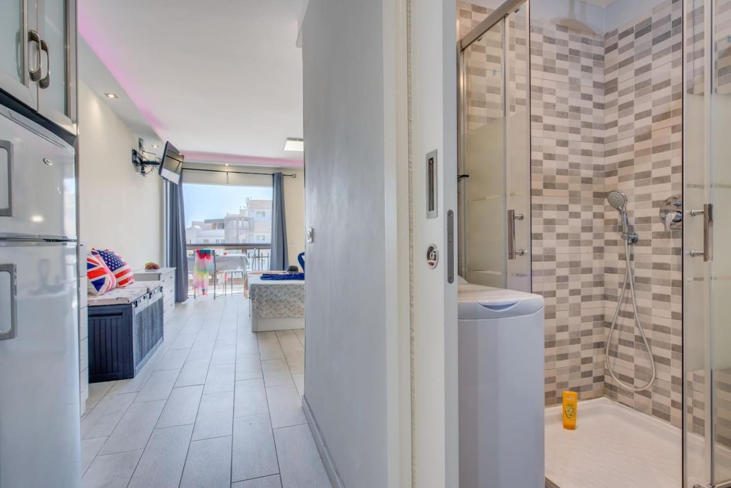 Apartamento 733 Wonderful In Lasamericas! Wi-fi Free! Playa de las Américas