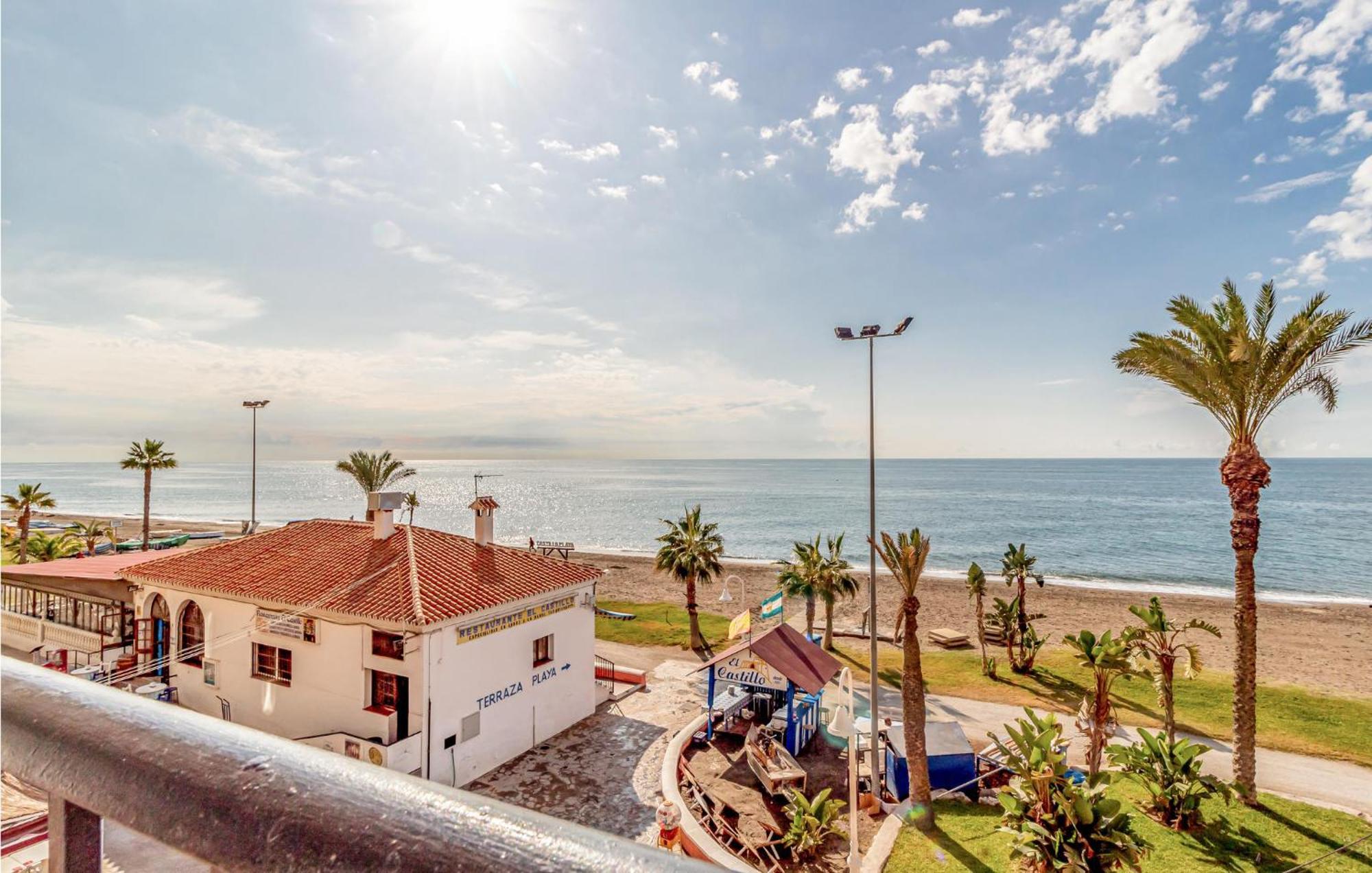 Apartamento In W/ 3 Bedrooms *