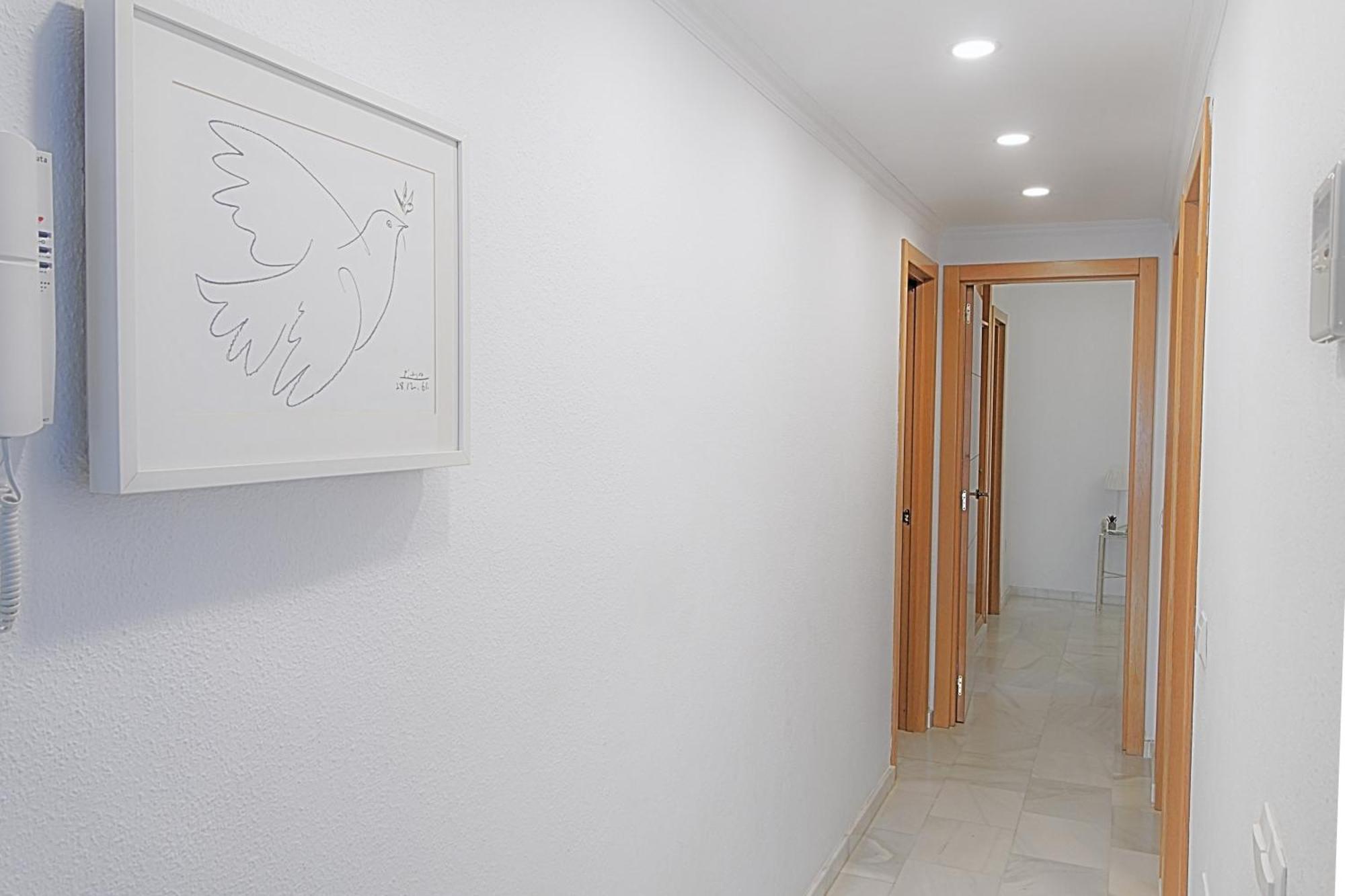Apartamento Playa Y Centro. De Estilo Con Terraza *
