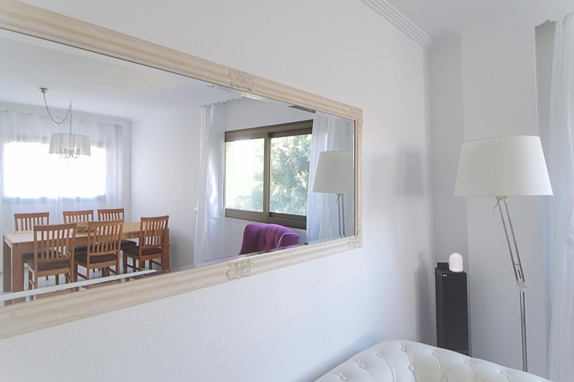 Apartamento Playa Y Centro. De Estilo Con Terraza