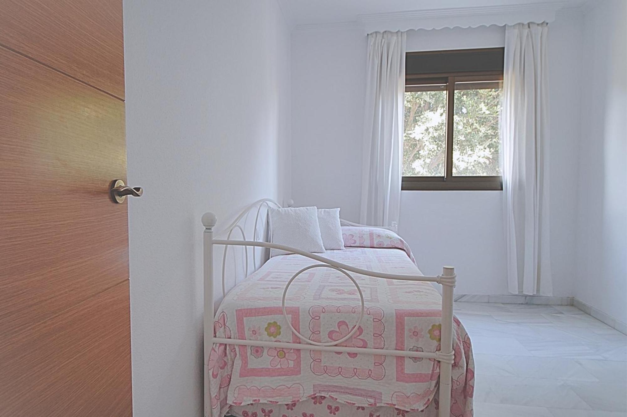 Apartamento Playa Y Centro. De Estilo Con Terraza *