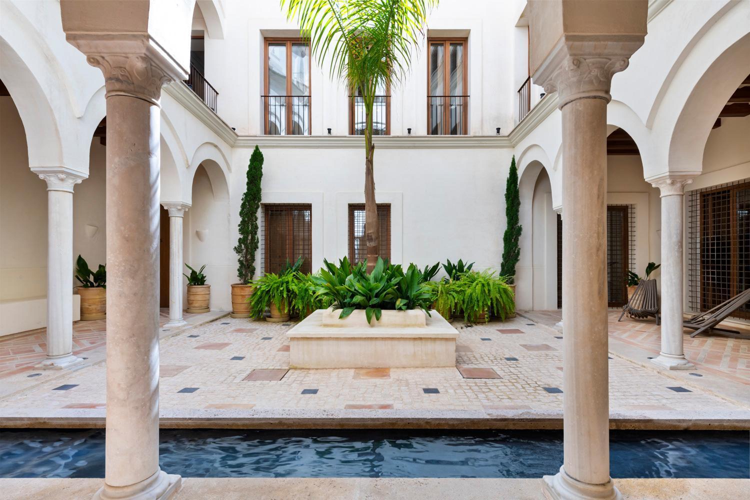 Apartahotel Casa Del Rey Sabio