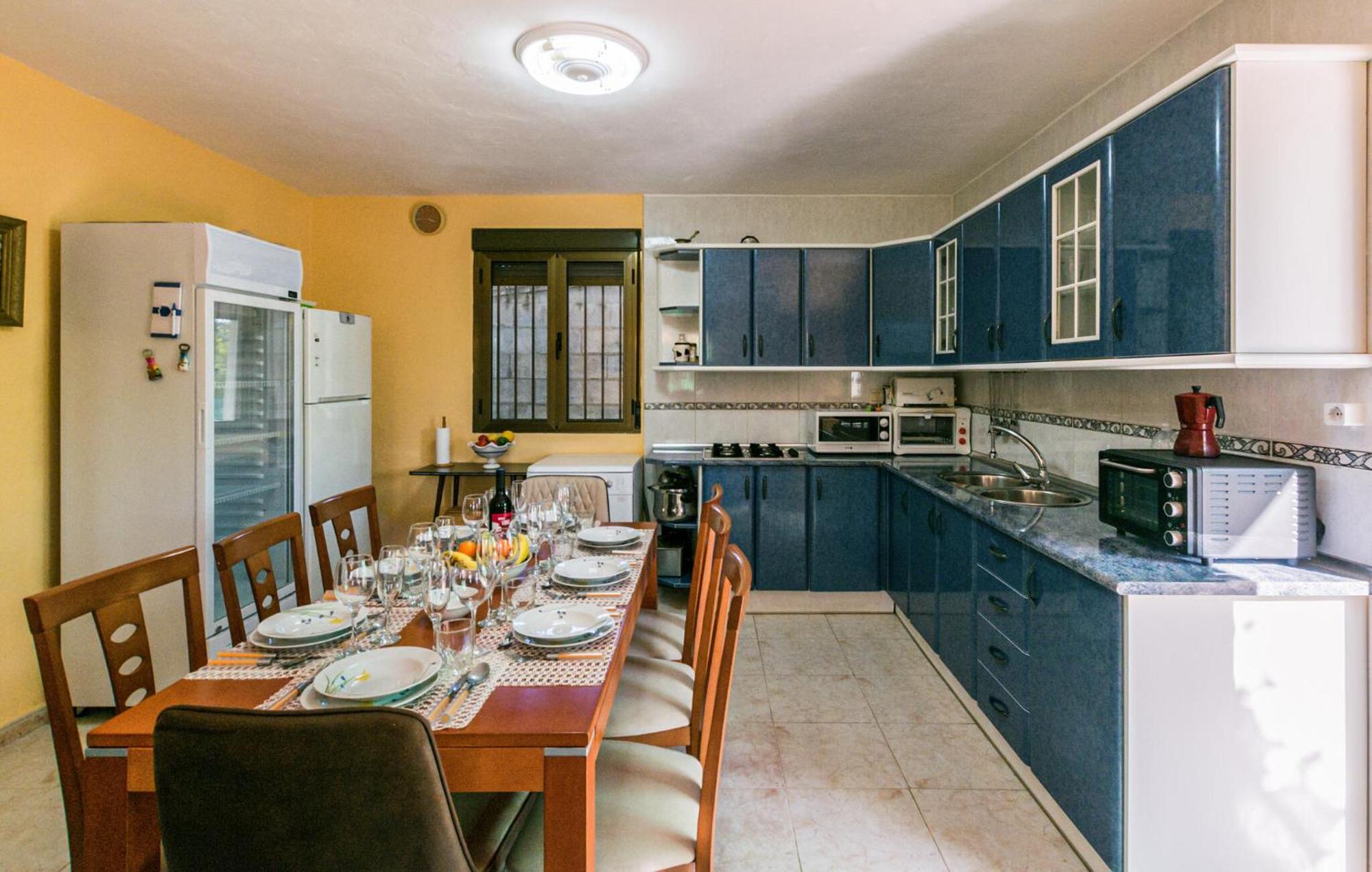 In With Kitchen Alcalá la Real