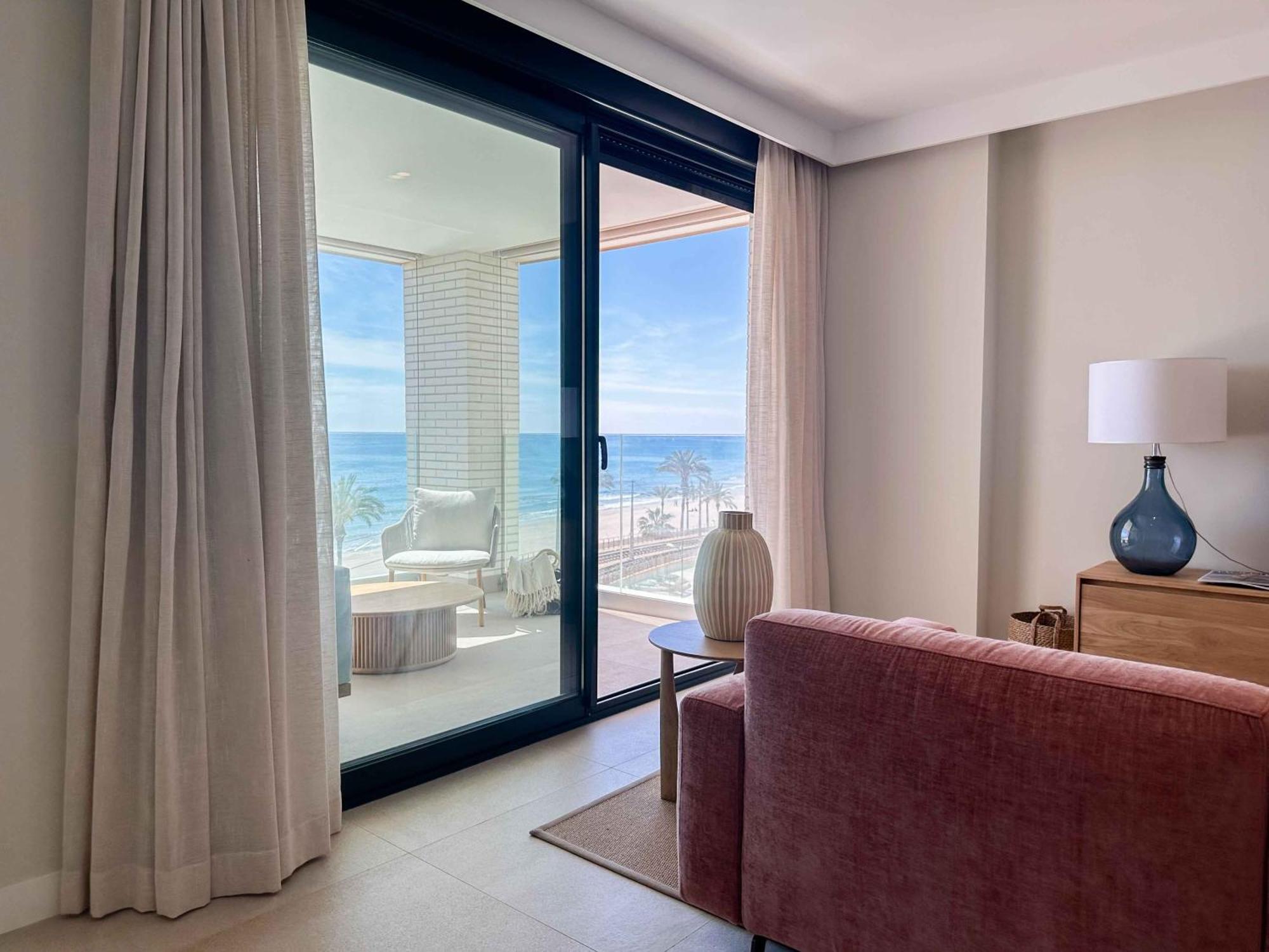 Apartment Lantia. Amaneceres De Ensueno Y Piscina Con Vistas *