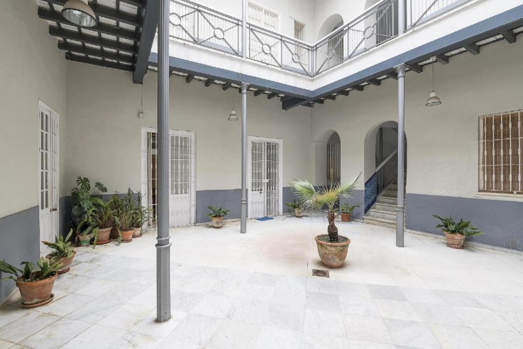 Apartment Loft De La Reina Jerez Centro