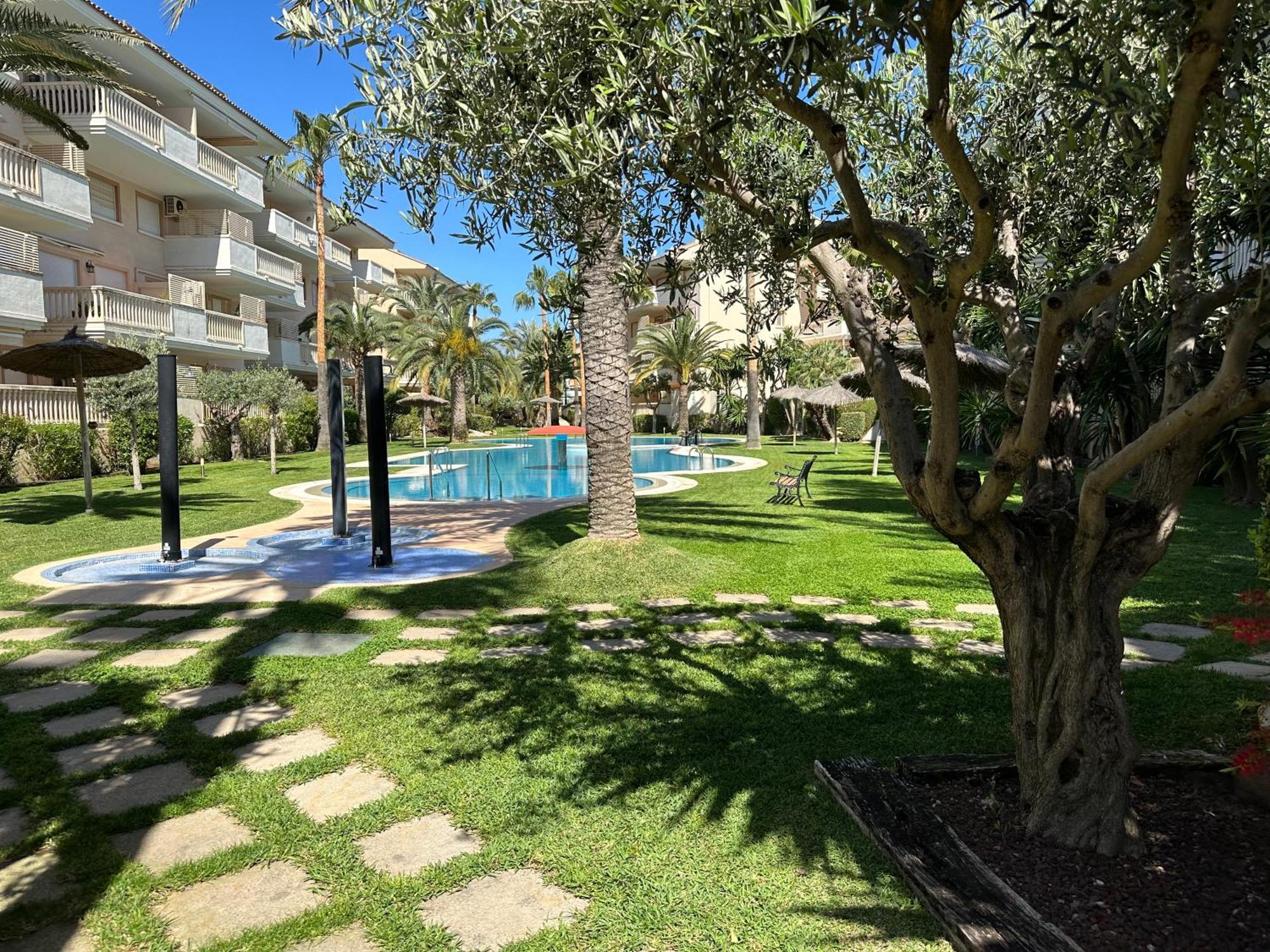 Apartamento Relax Nou Fontana 200m2 5min
