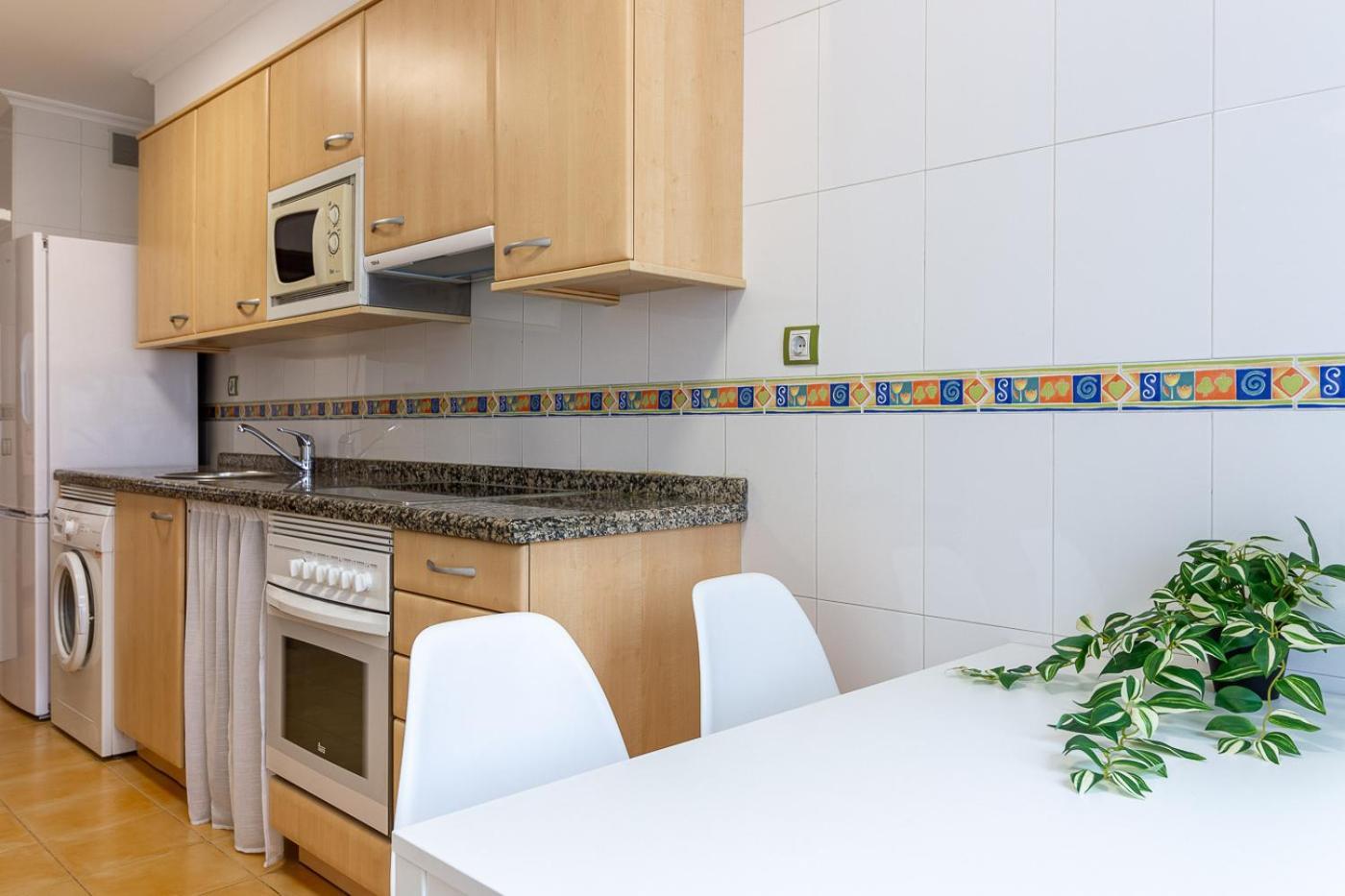 Apartment Ah Delux3rooms Vut6893as