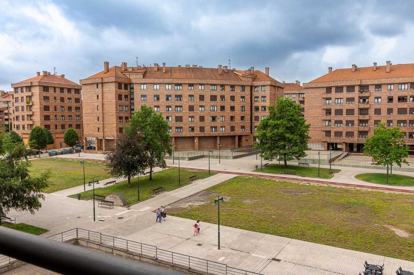 Apartment Ah Delux3rooms Vut6893as *