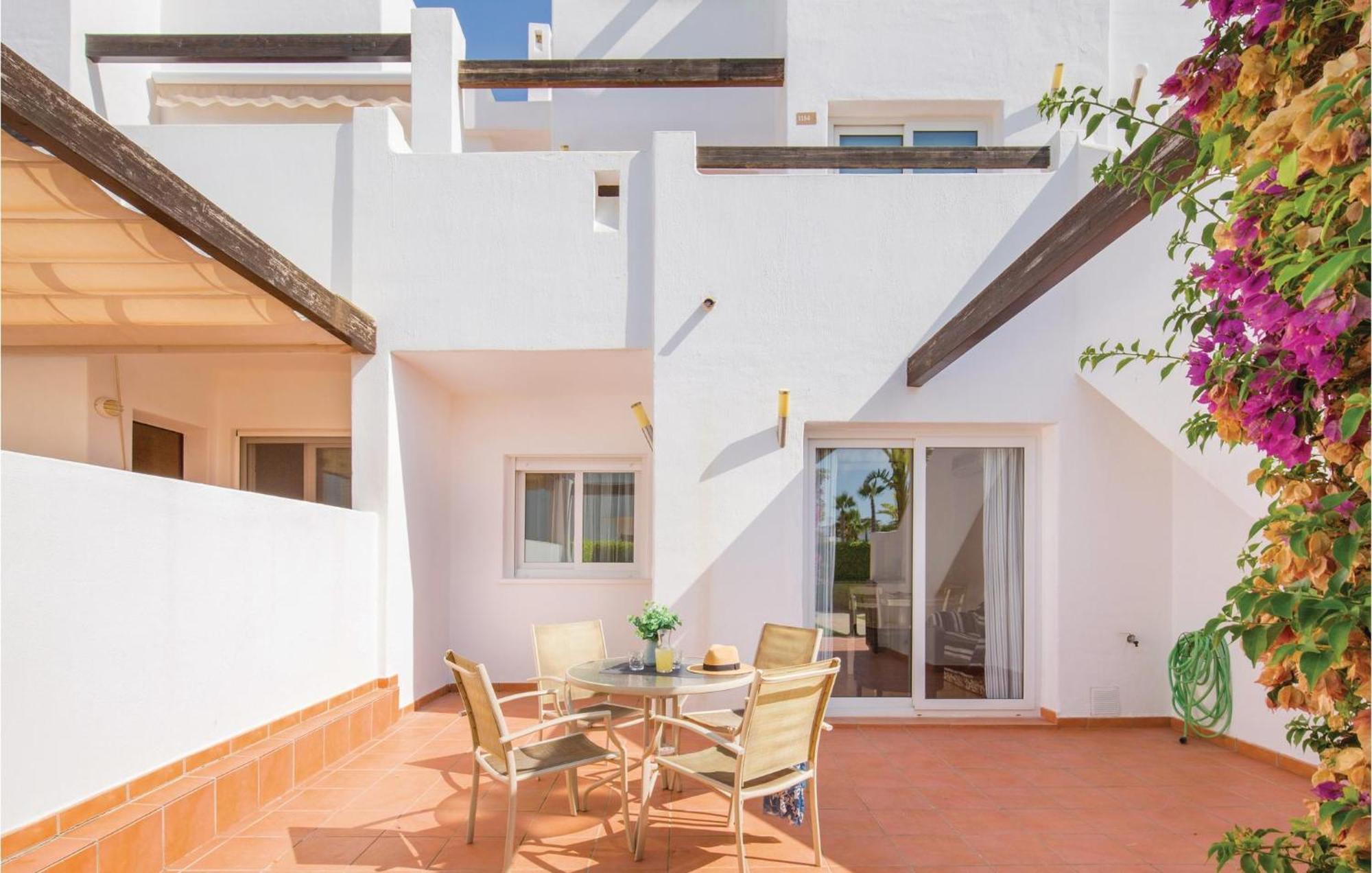 Apartment 3 Bedroom Amazing In Alhama De Murcia El Romero