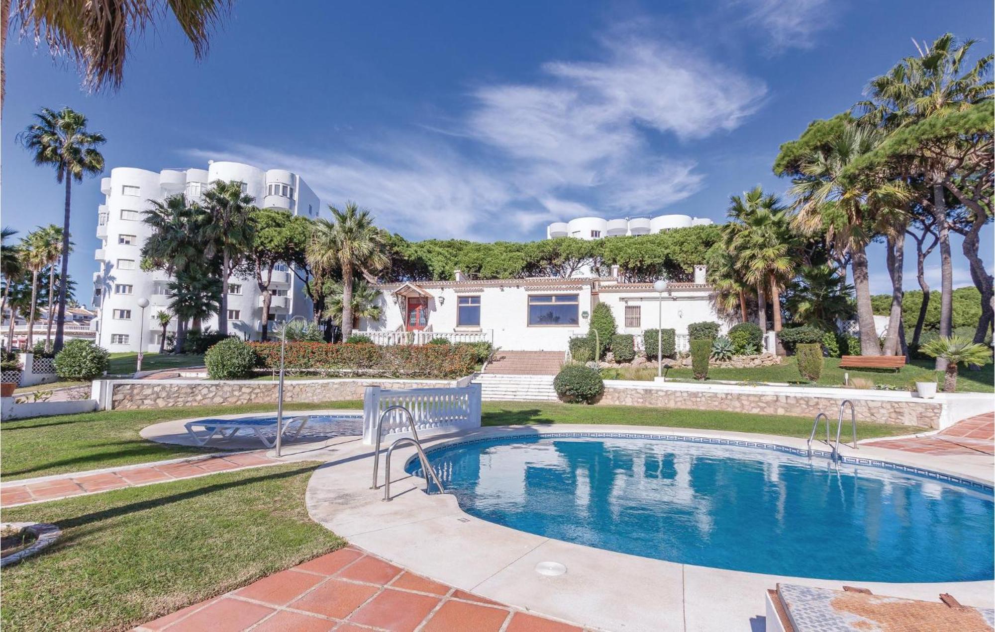 Apartment Cozy In Calahonda With Swimming Pool