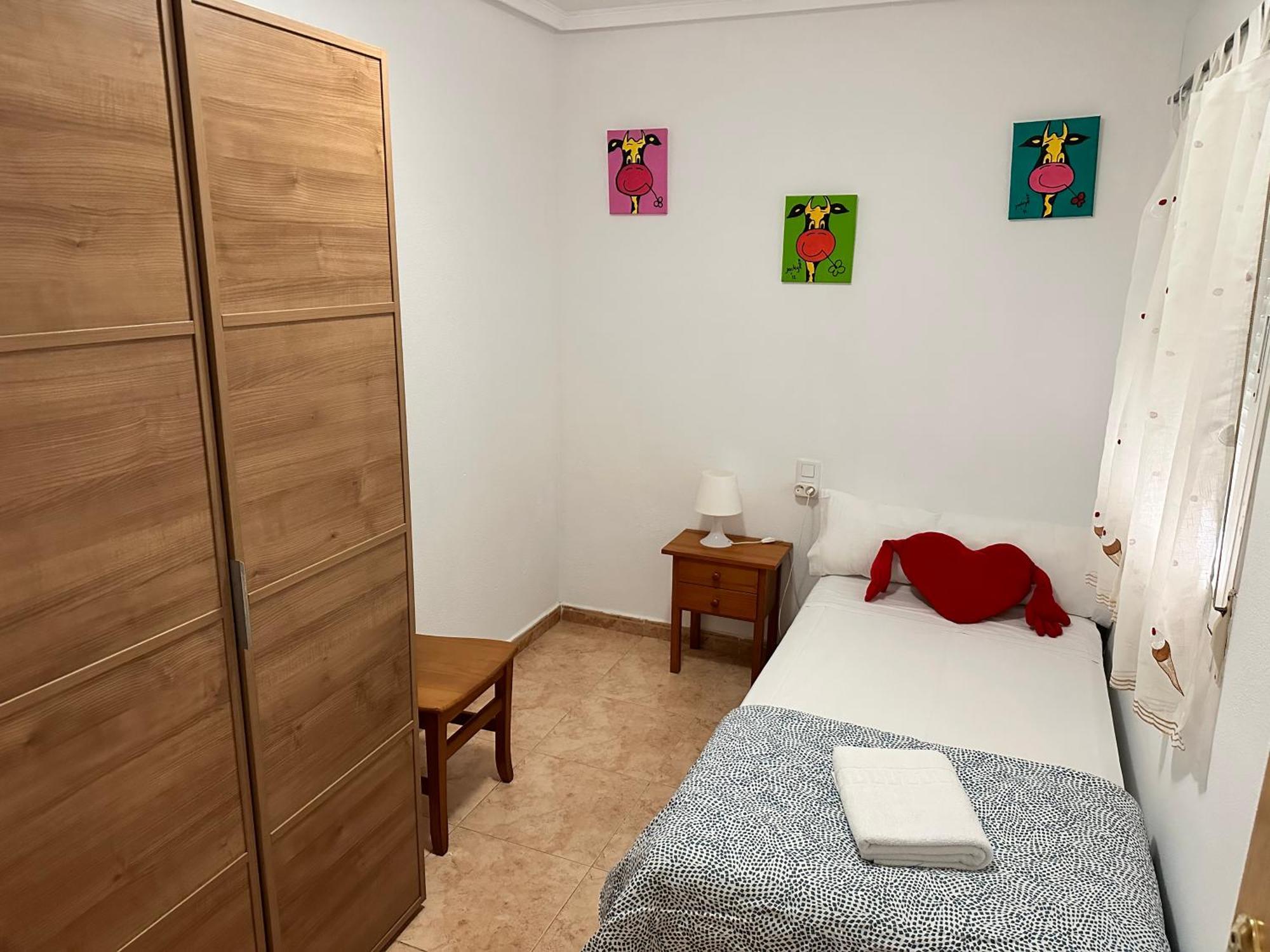 Homely Alcatri Apartment