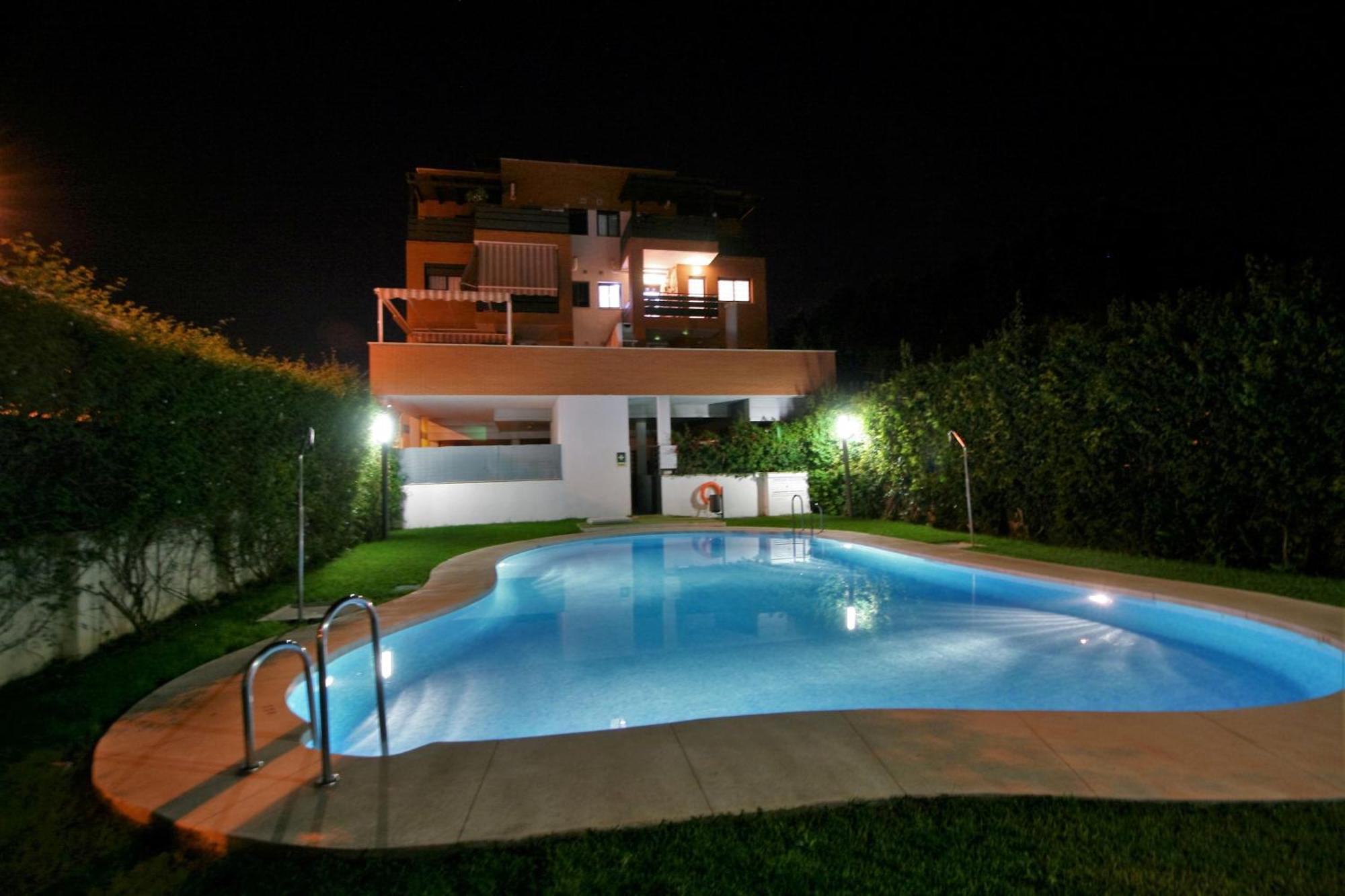 Apartamento Playa Y Centro. De Estilo Con Terraza