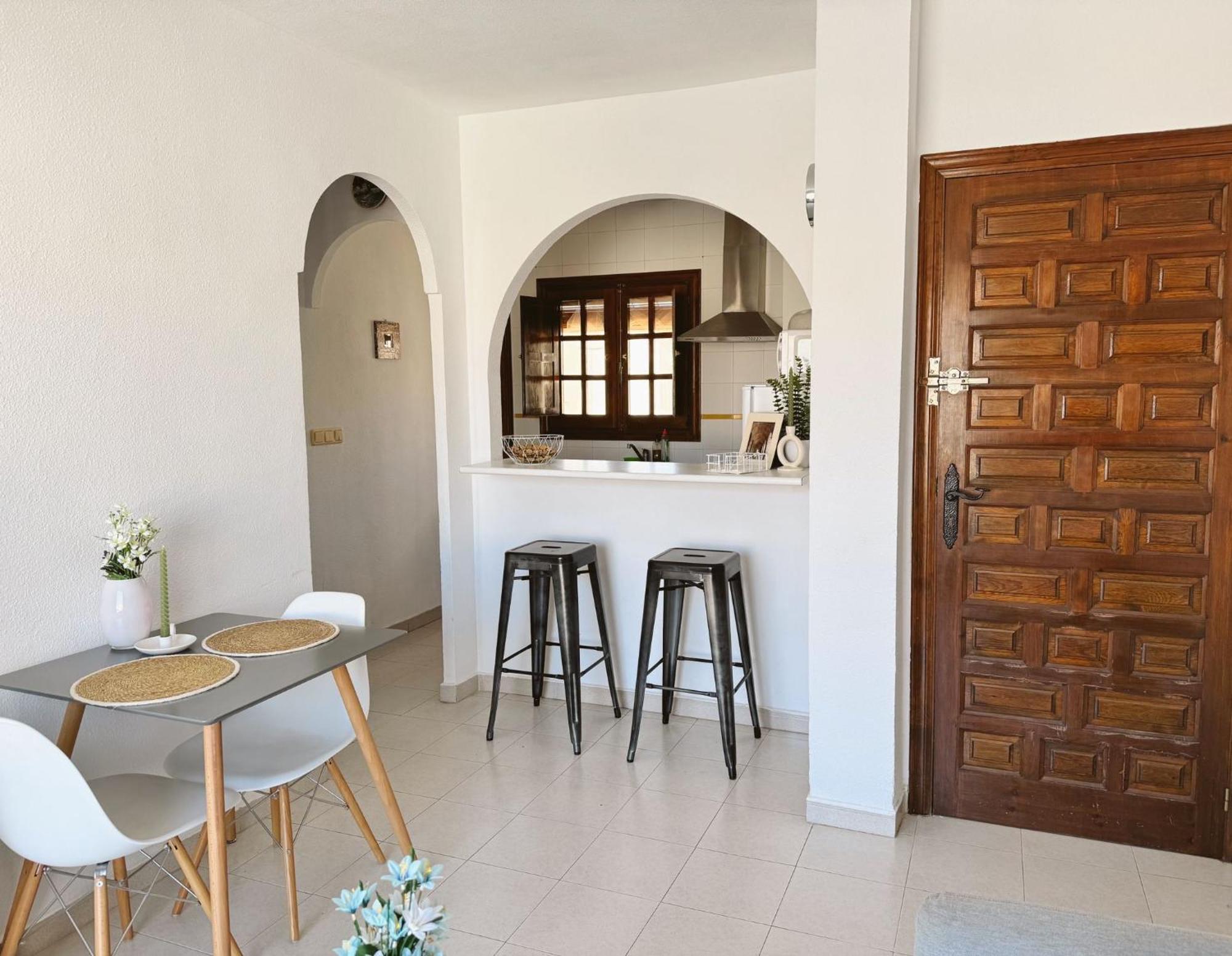 El Paraiso, 1 Bedroom 300m From The Sea Torrevieja