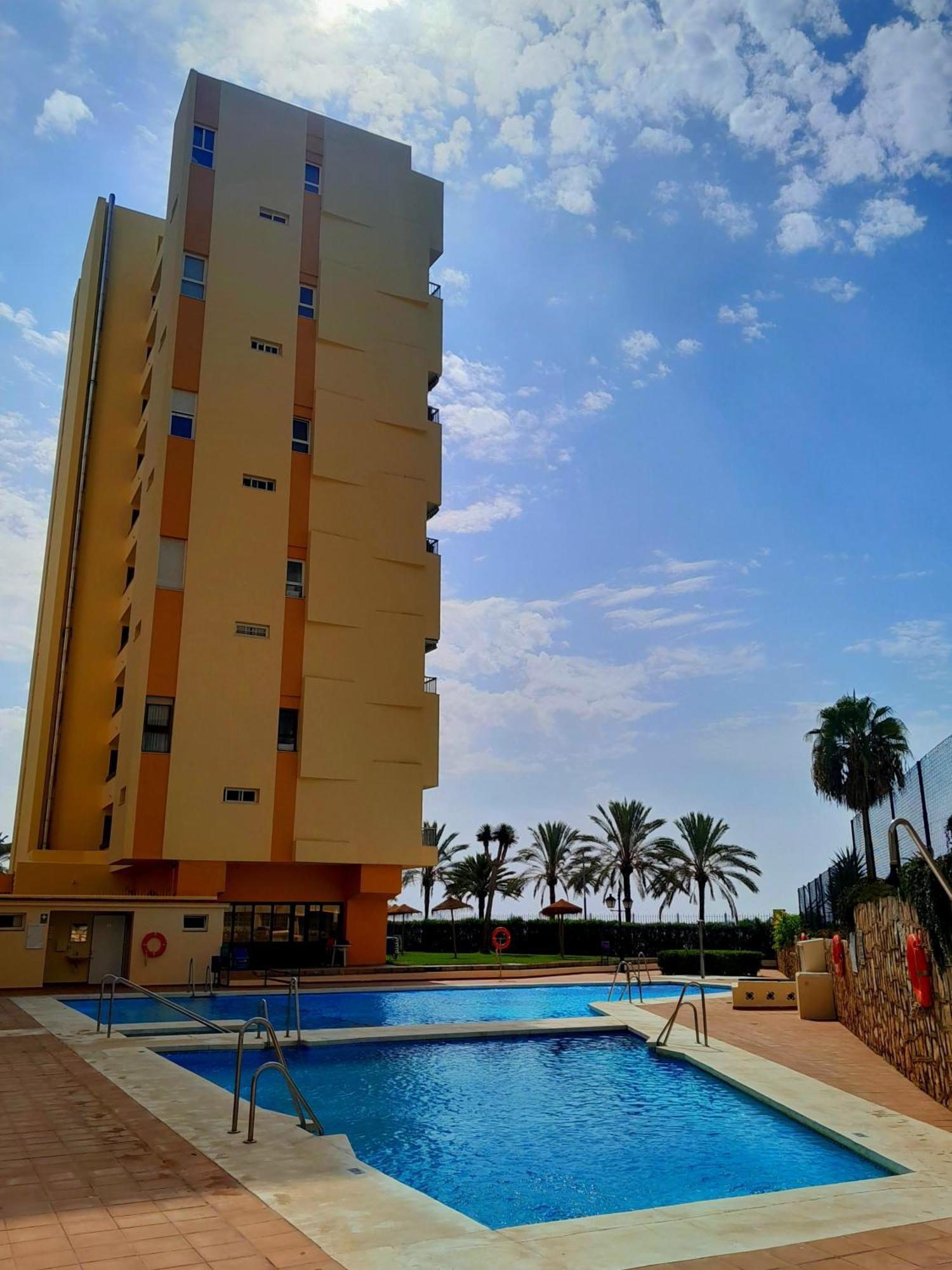 Seafront Apartamento *