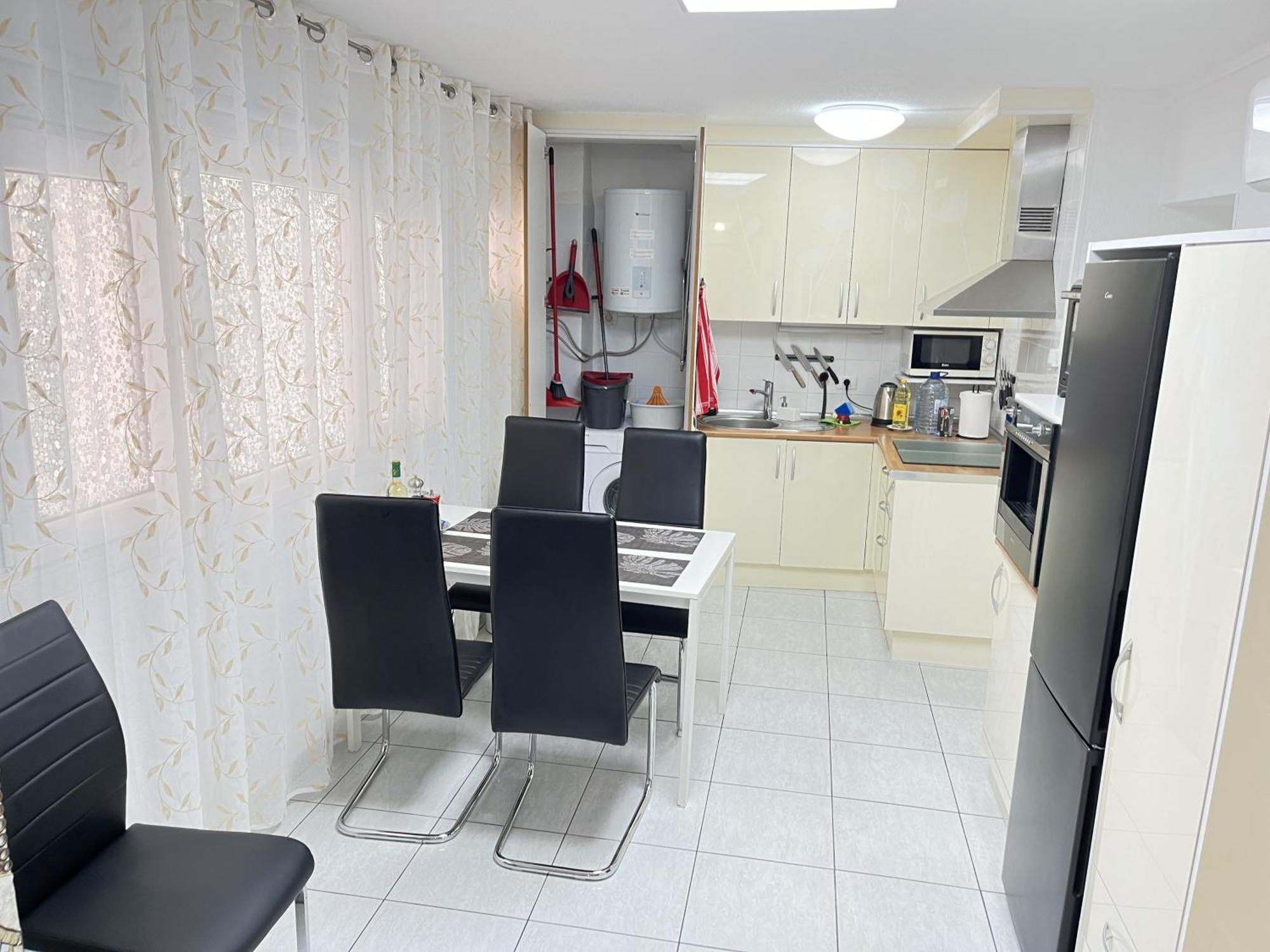 Edificio Gloria Apartment *