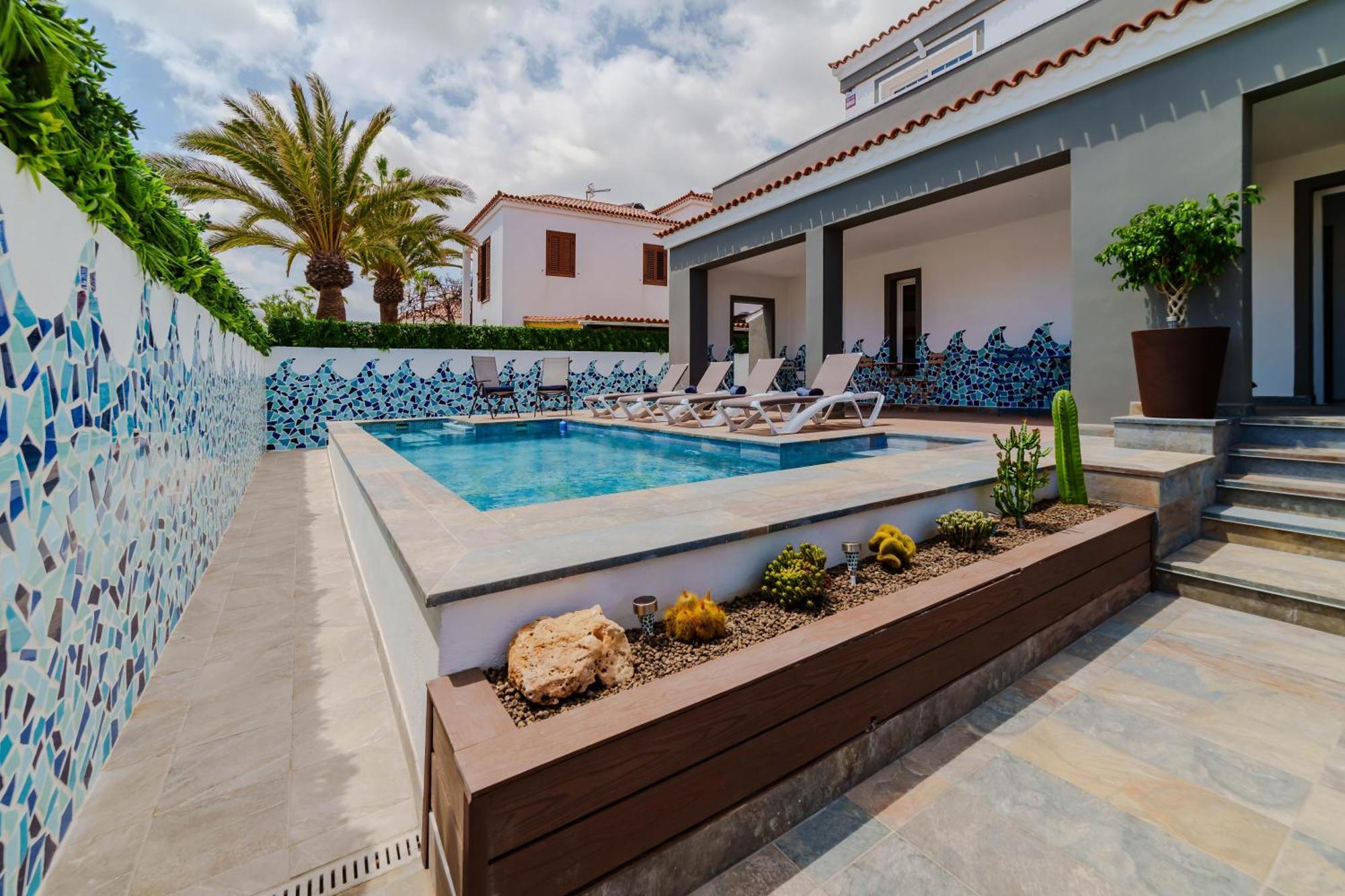 De Marcos De Lujo Con Piscina Privada Villa