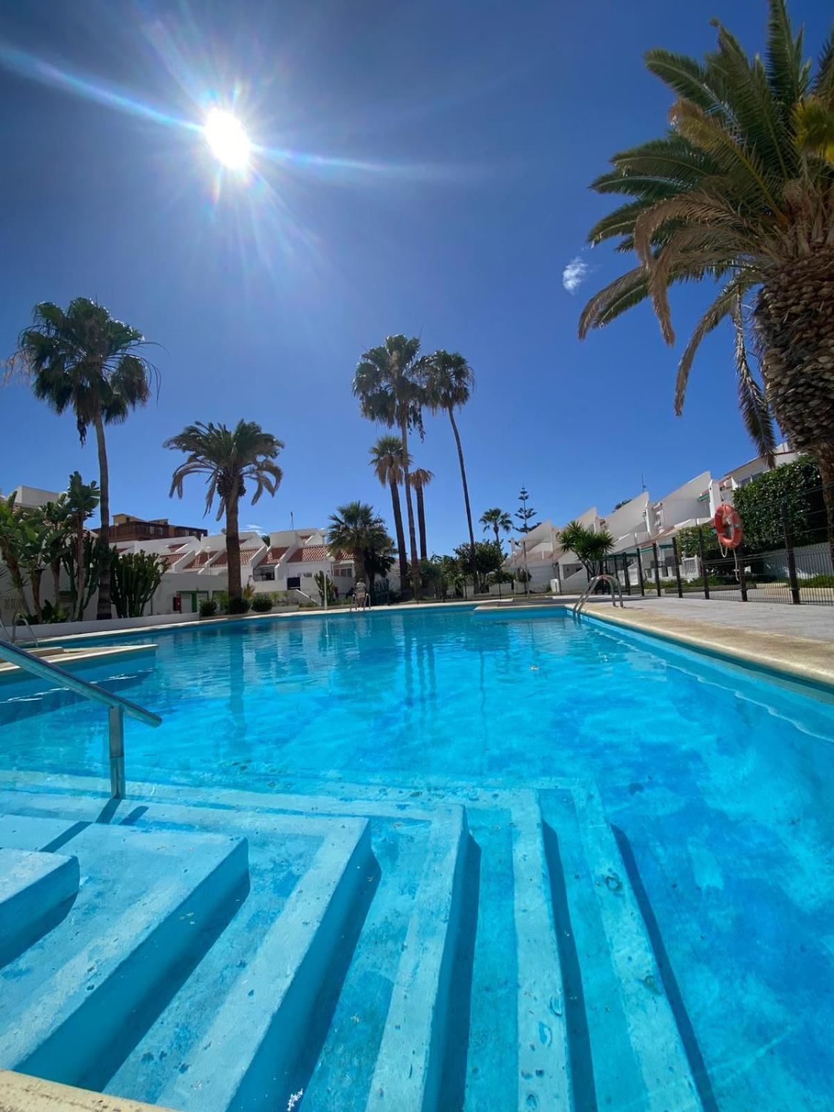 The House Tenerife Compartidas Guest house *