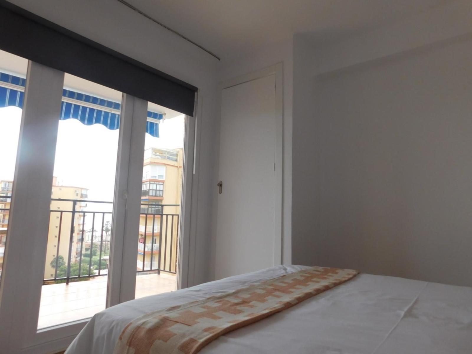 Apartamento Playamar Beach&pool Seaview, 5 Min From The