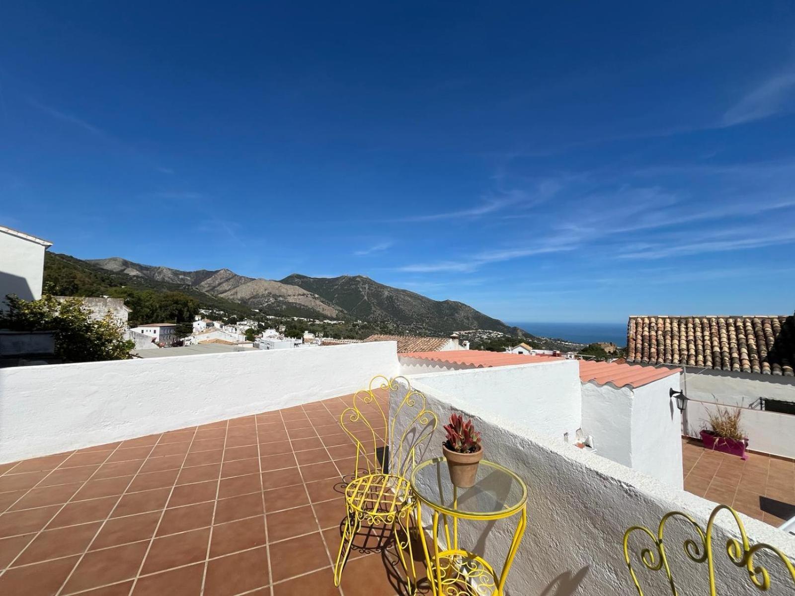 Apartment Charcones