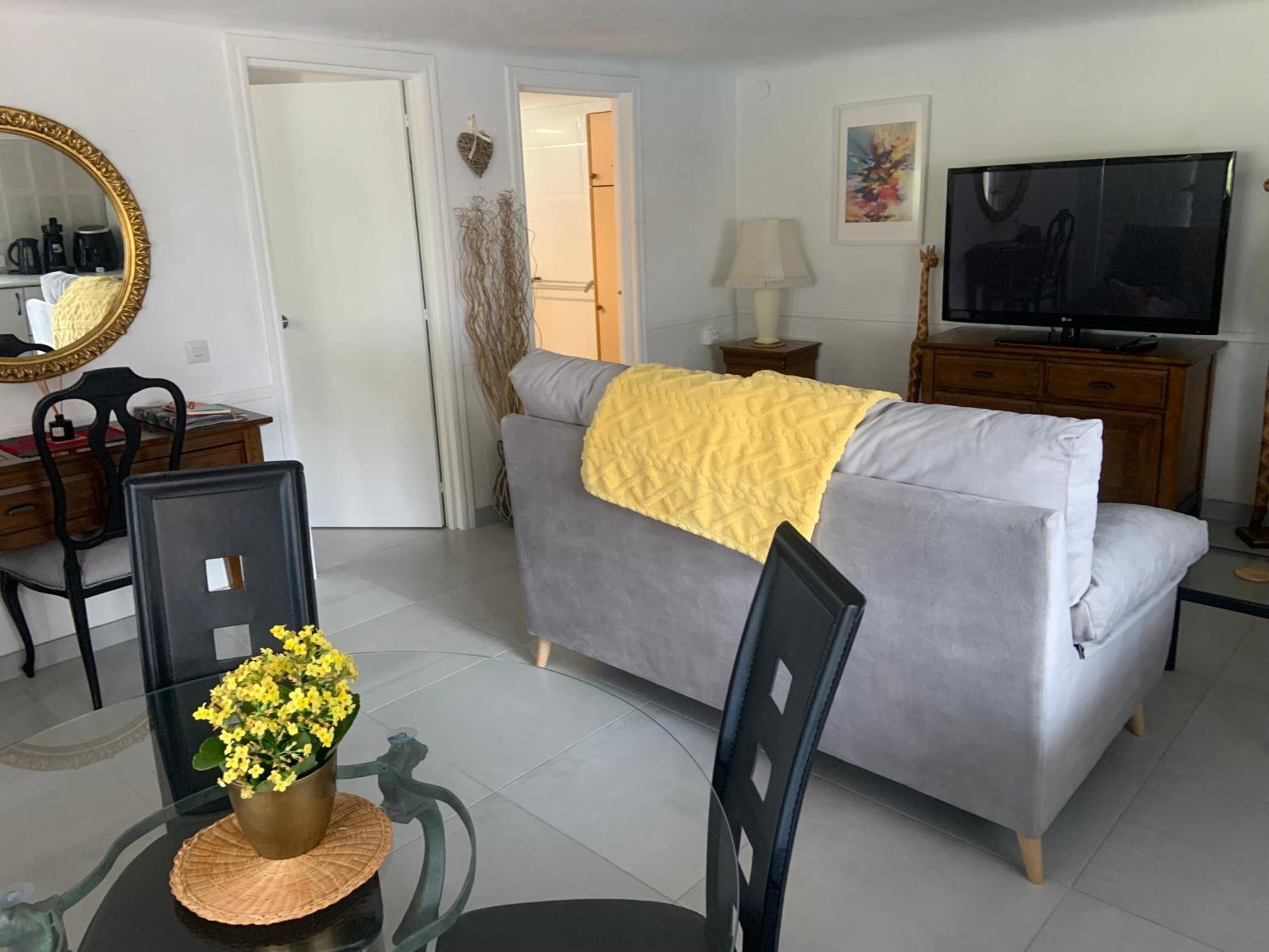 Casa Casandra , Urbanisation Dona Pilar - Beautiful, Peaceful & Tranquil Apartamento *
