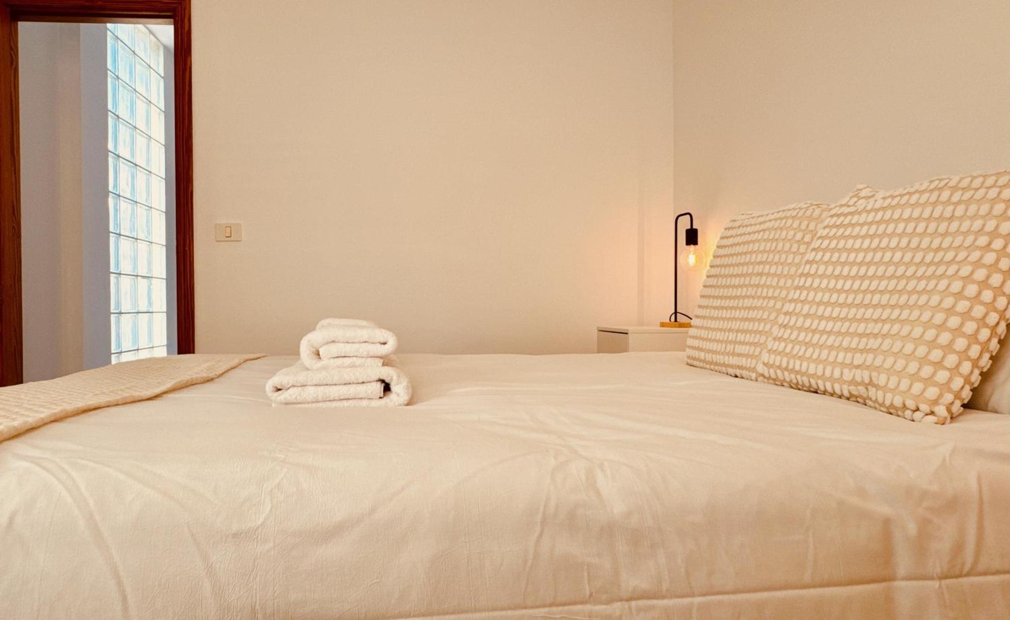Click & Guest -terrace With Sea And Mountain Views Сasa de vacaciones *