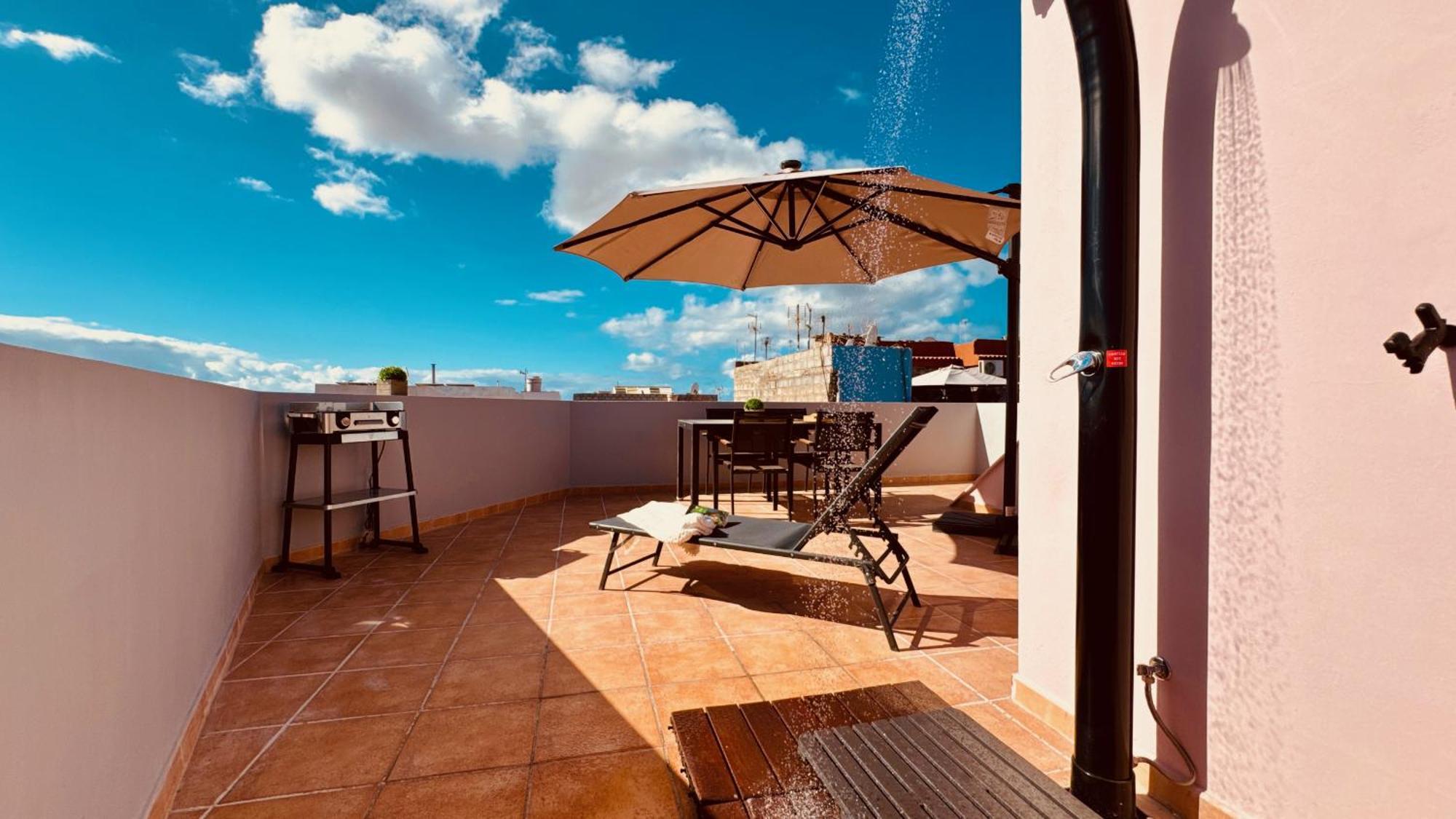 Click & Guest -terrace With Sea And Mountain Views *